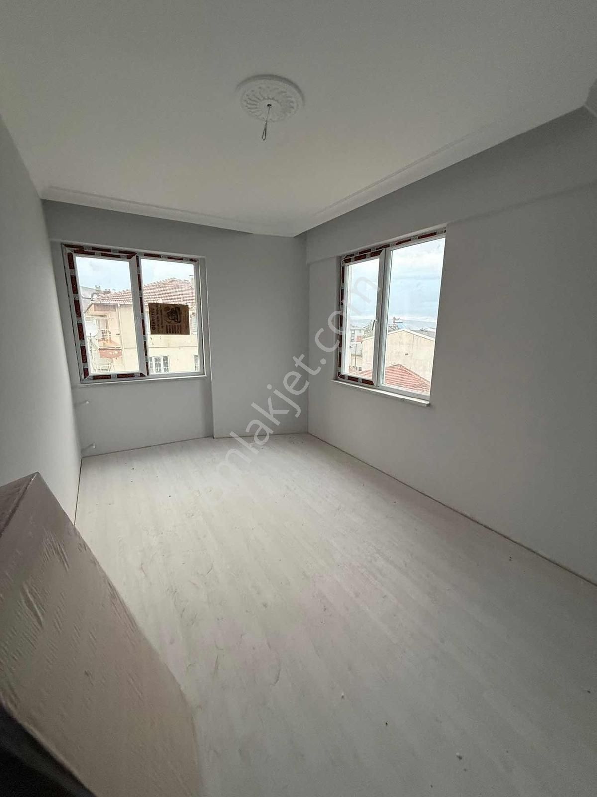 Ulucan'dan İnegöl Yeniceköy'de Satılık 2+1 Lüks Daire - Görsel 5