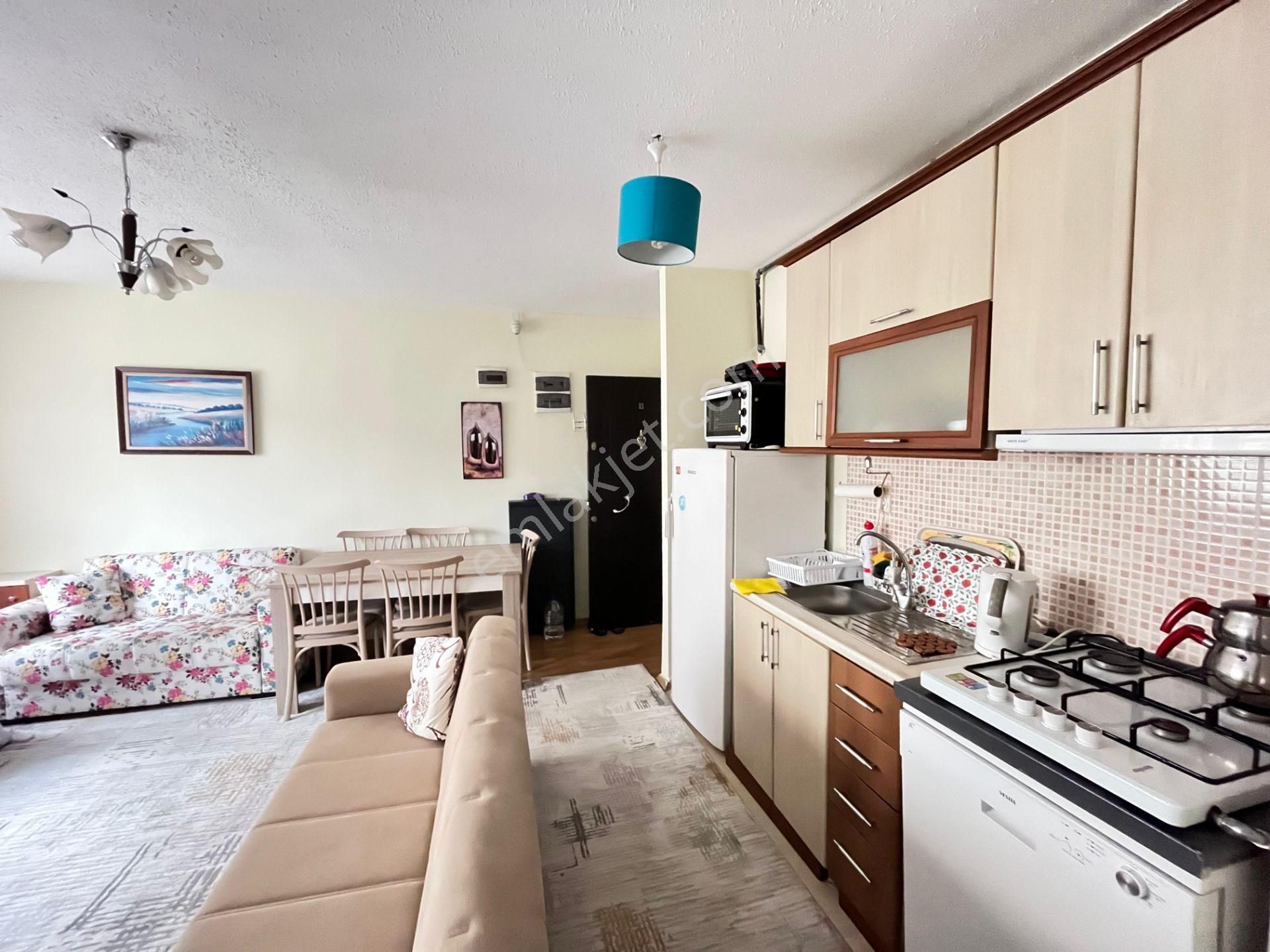 Zirvekent'te Yatırımcılara Fırsat!hem Eşyalı Olarak Hem Boş Satılık 1+1 Daire - Görsel 7