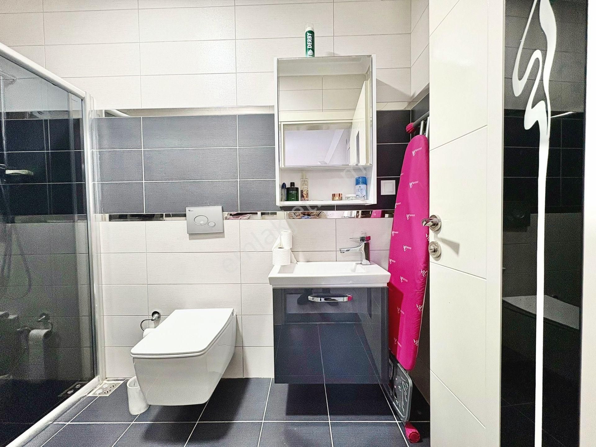 🛑🛑aktiften Akçay'da Satılık 3+1 Otoparklı Ebeveyn Banyolu Devasa Lüx Daire - Görsel 22