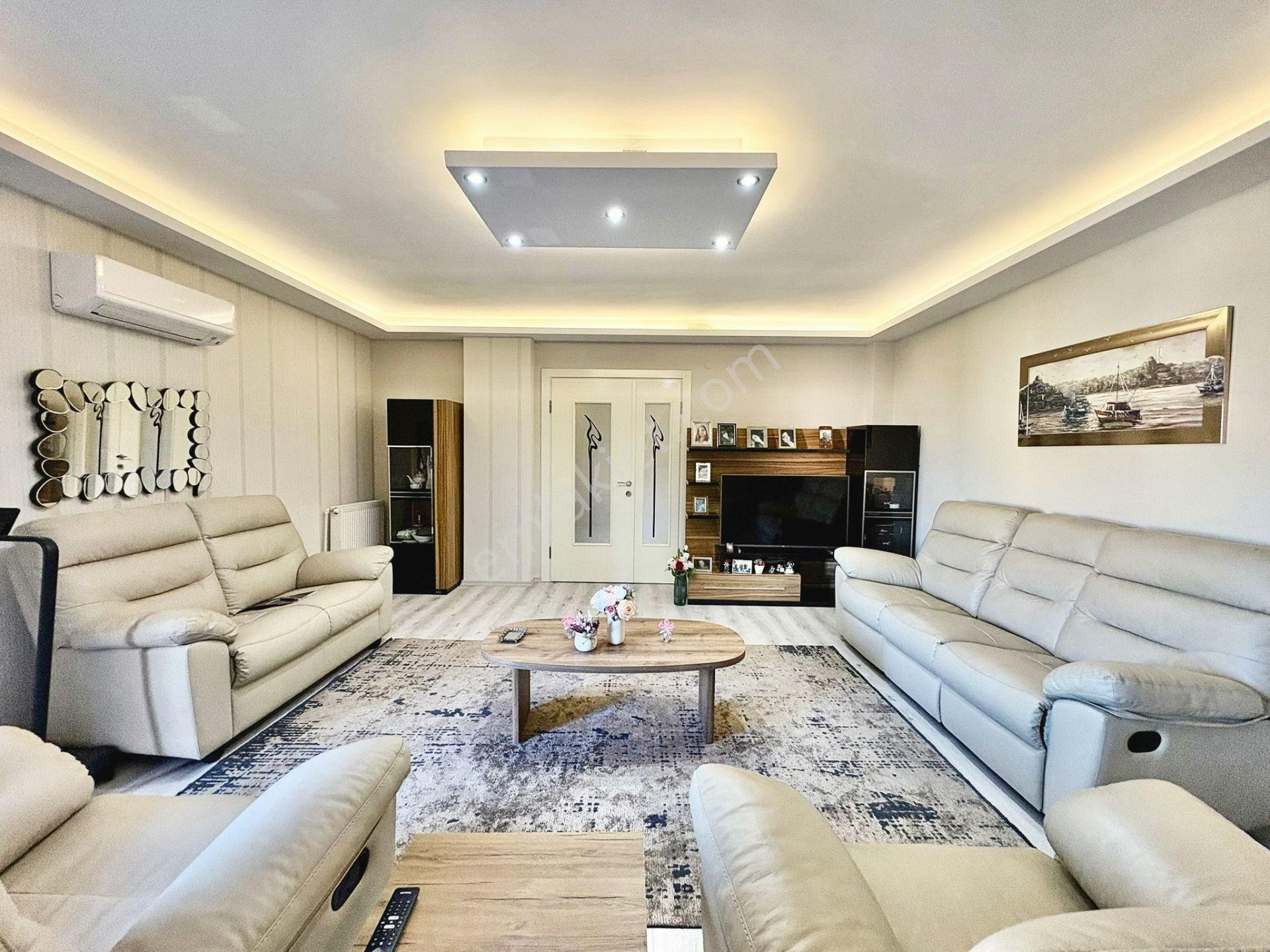 🛑🛑aktiften Akçay'da Satılık 3+1 Otoparklı Ebeveyn Banyolu Devasa Lüx Daire - Görsel 4