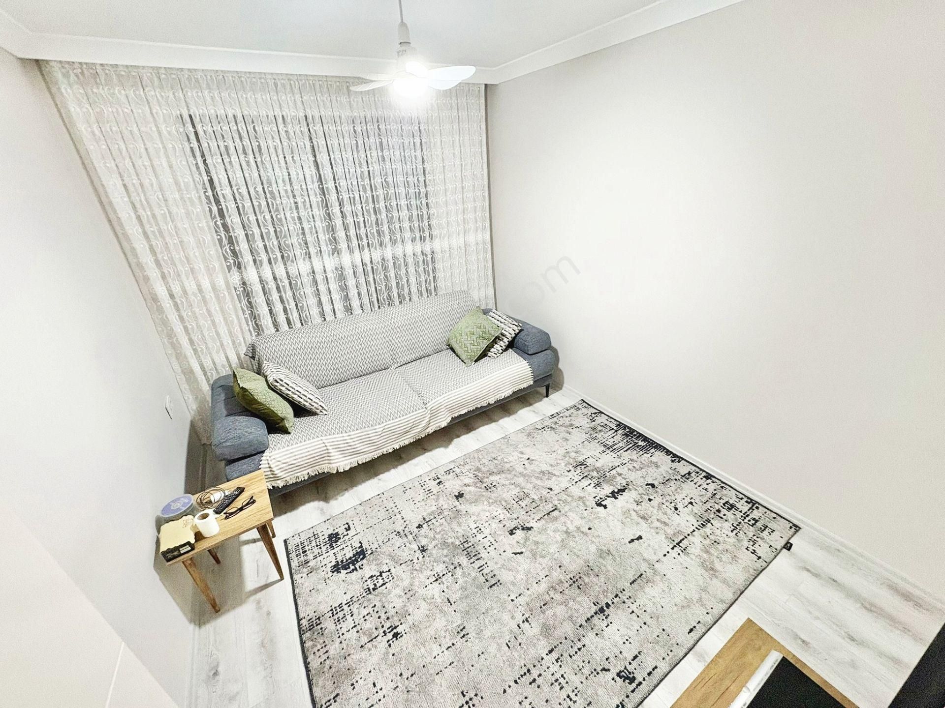 🛑🛑aktiften Akçay'da Satılık 3+1 Otoparklı Ebeveyn Banyolu Devasa Lüx Daire - Görsel 14