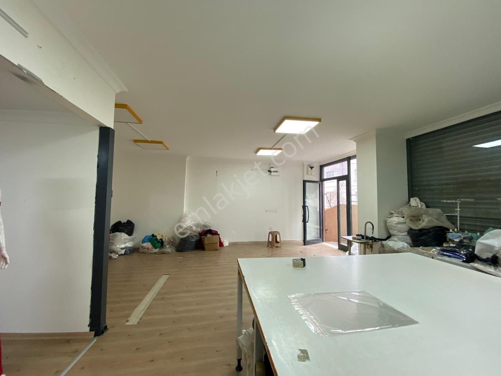 Bağcılar Yavuz Selim'de Satılık 110m² Dükkan - Görsel 12