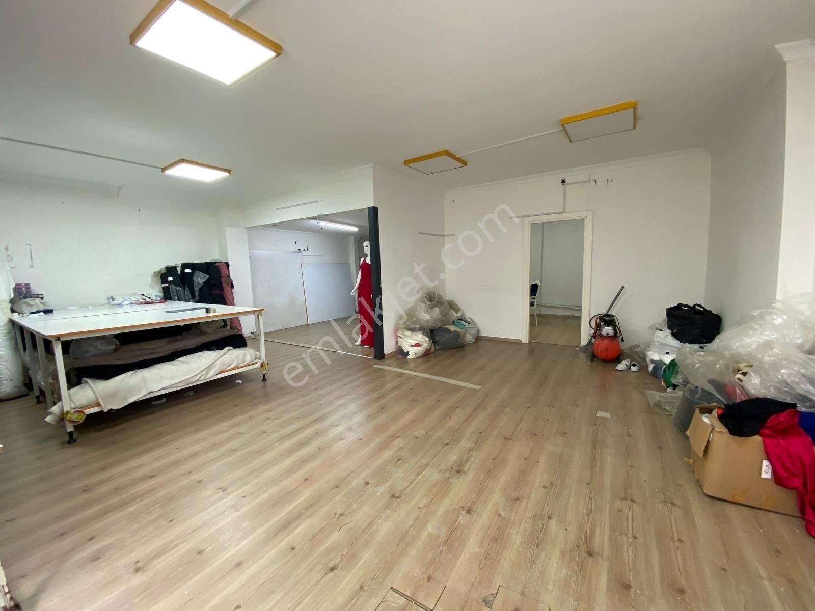 Bağcılar Yavuz Selim'de Satılık 110m² Dükkan - Görsel 14