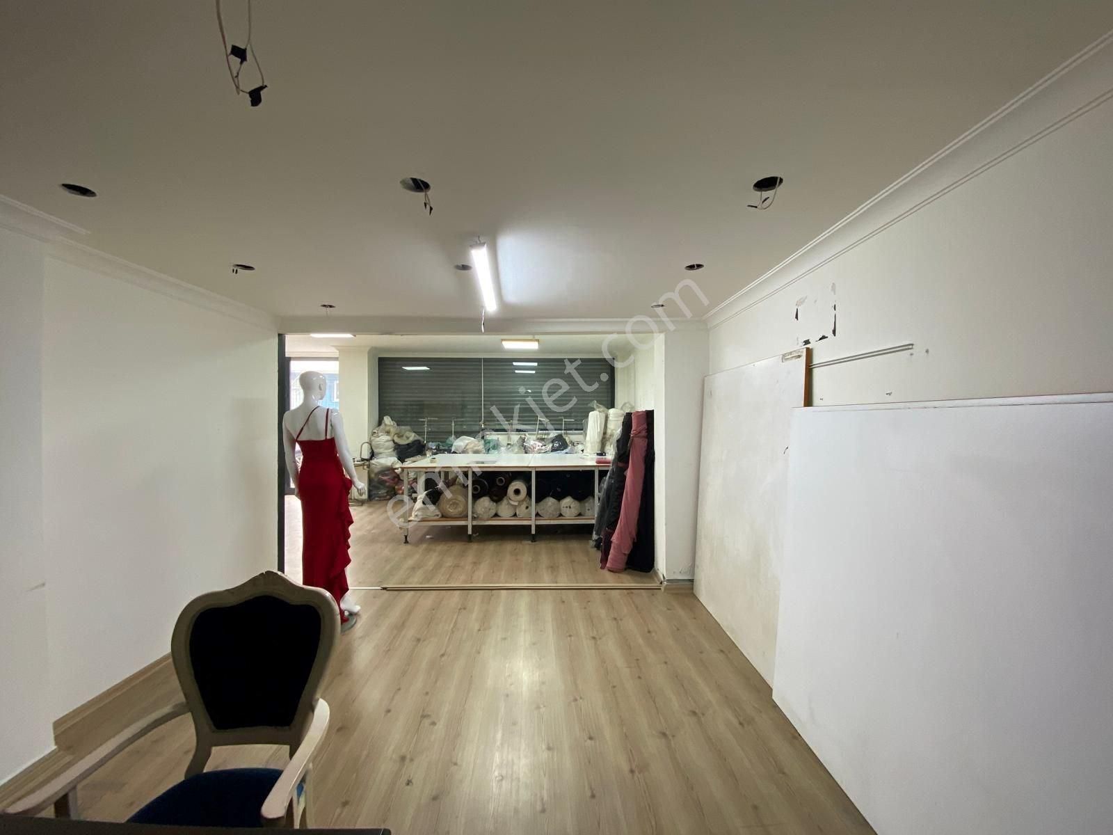 Bağcılar Yavuz Selim'de Satılık 110m² Dükkan - Görsel 3