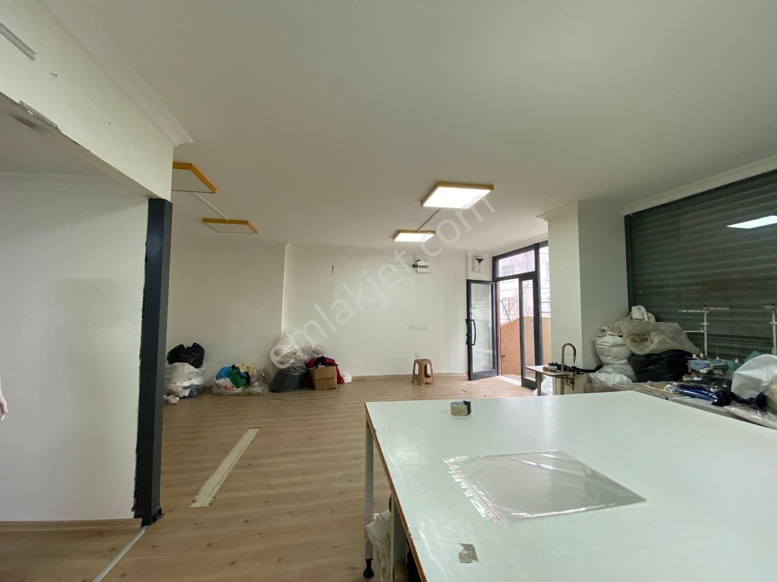 Bağcılar Yavuz Selim'de Satılık 110m² Dükkan - Görsel 10