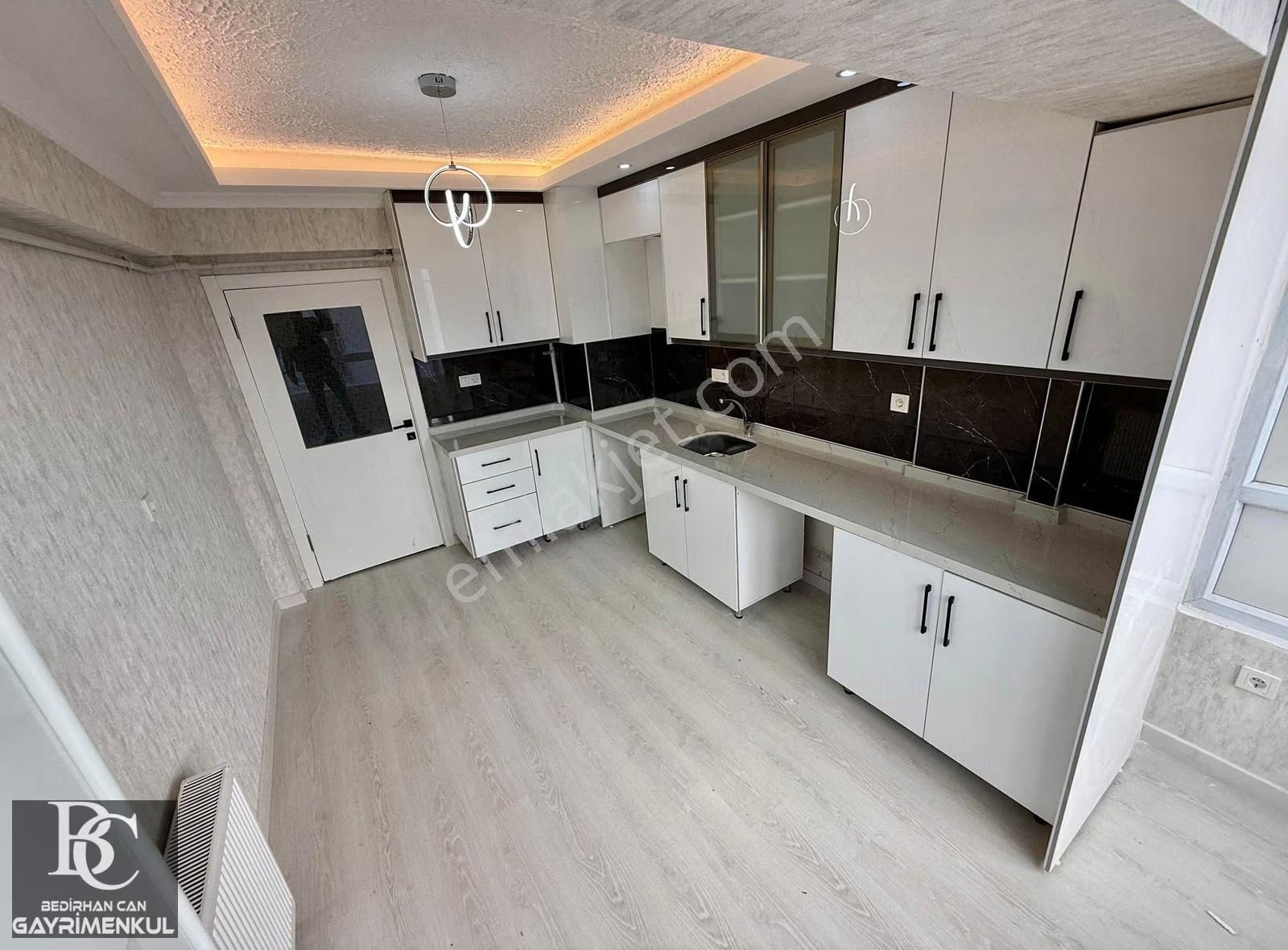 Bedirhan'dan Bağımsız Ara Kat Merkezi Konum Full+full Yapılı !!! - Görsel 16