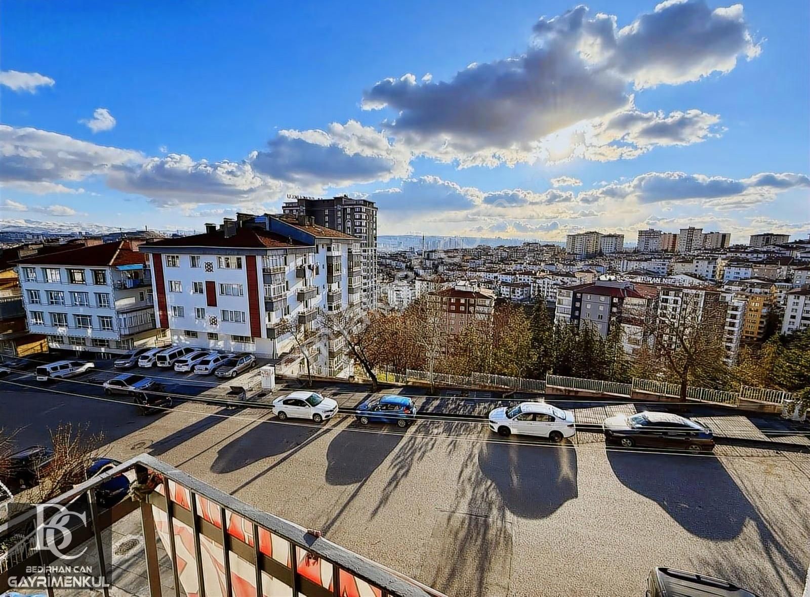 Bedirhan'dan Ankara Manzaralı Merkezi Konum Ön Cephe Çok Geniş!! - Görsel 22