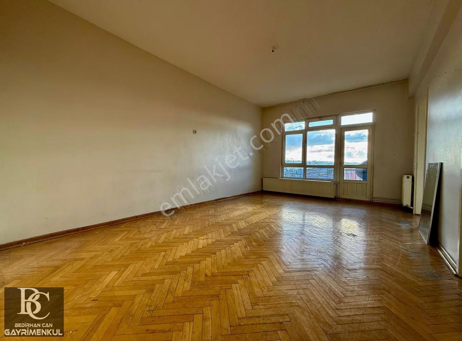 Bedirhan'dan Ankara Manzaralı Merkezi Konum Ön Cephe Çok Geniş!! - Görsel 2