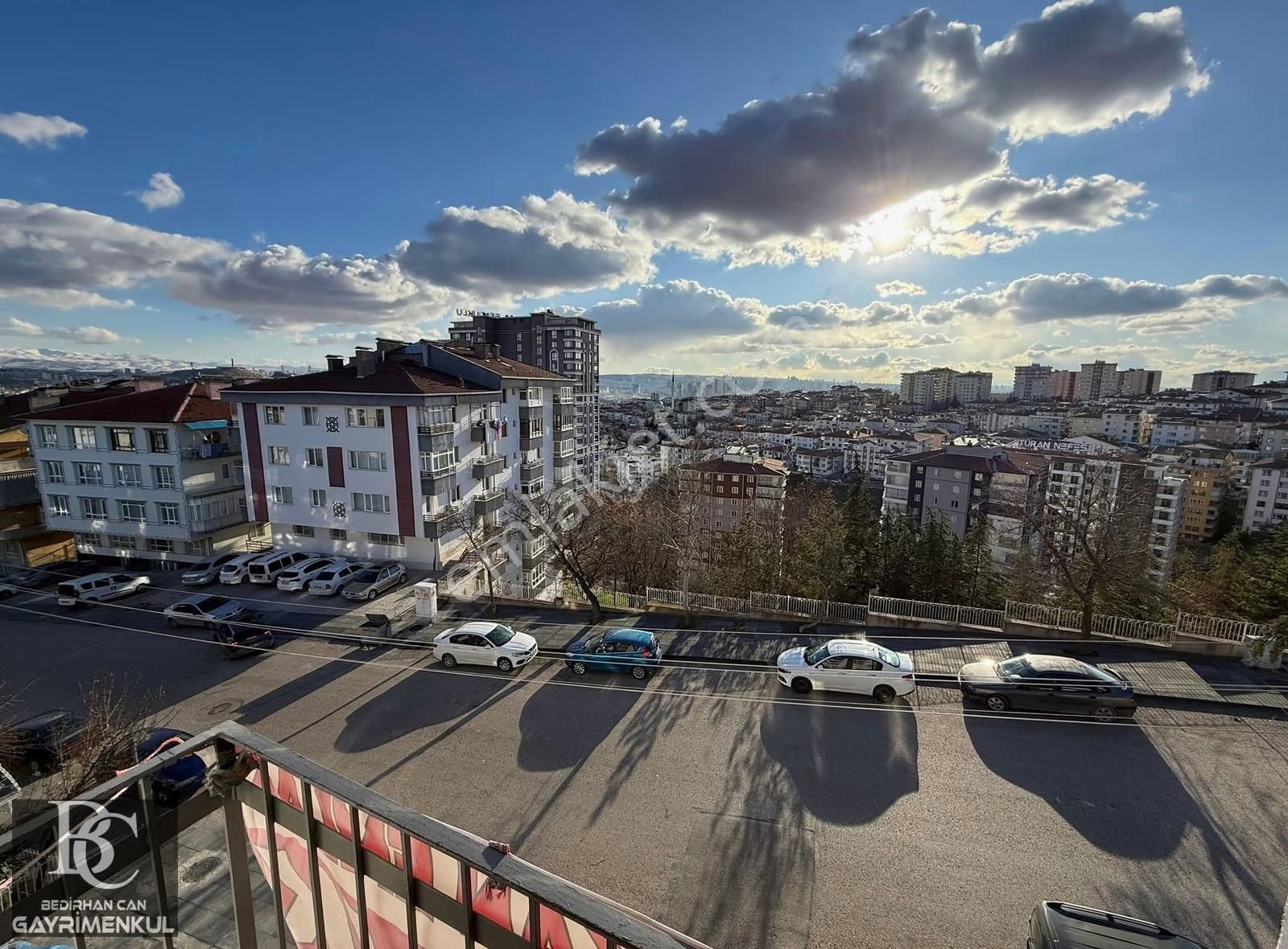 Bedirhan'dan Ankara Manzaralı Merkezi Konum Ön Cephe Çok Geniş!! - Görsel 24