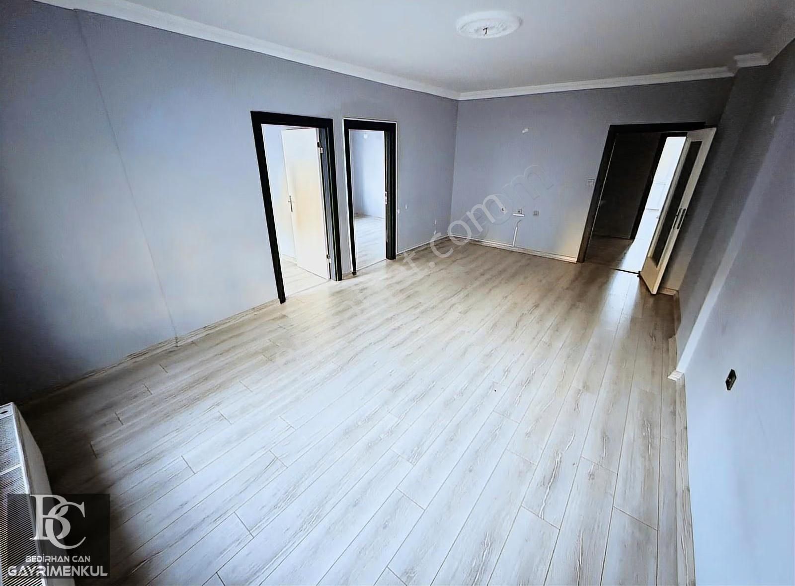 Bedirhan'dan Full Yapılı 1. Kat Ön Cephe Masrafsız Gata Yakını - Görsel 17