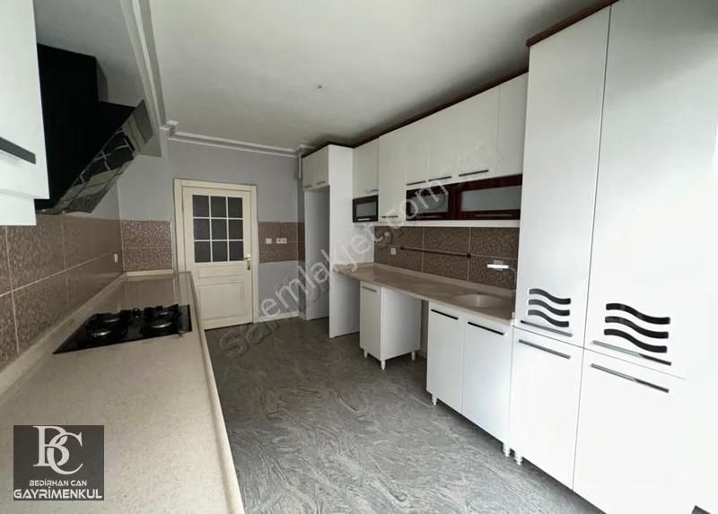 Bedirhan'dan Emrah Mahallesinde Ful+ful Yapılı Daire (bağımsız) - Görsel 13