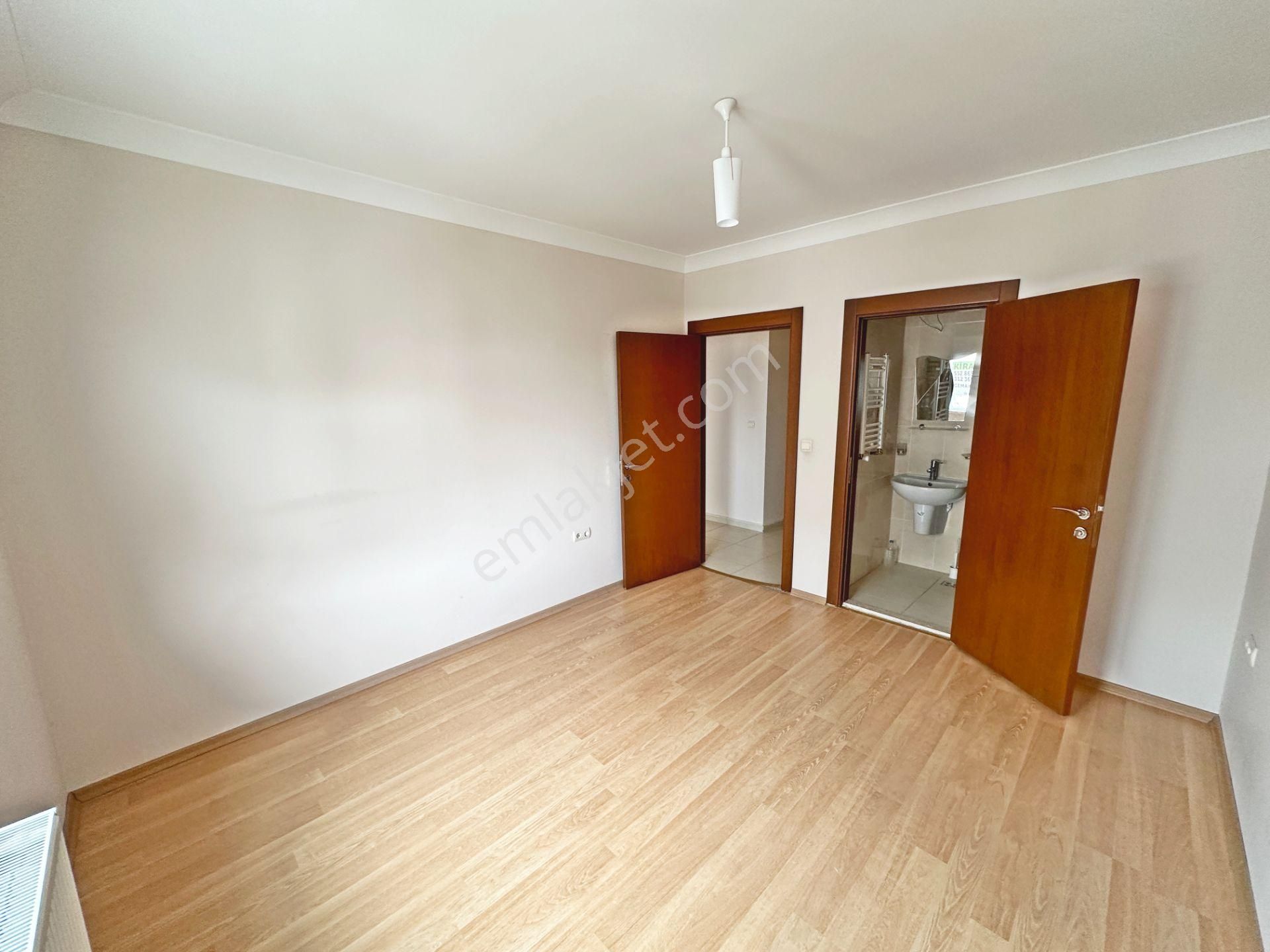 Göknar Sitesinde Manzaralı Ebeveyn Banyolu Asansörlü 3+1 Satılık Daire - Görsel 23