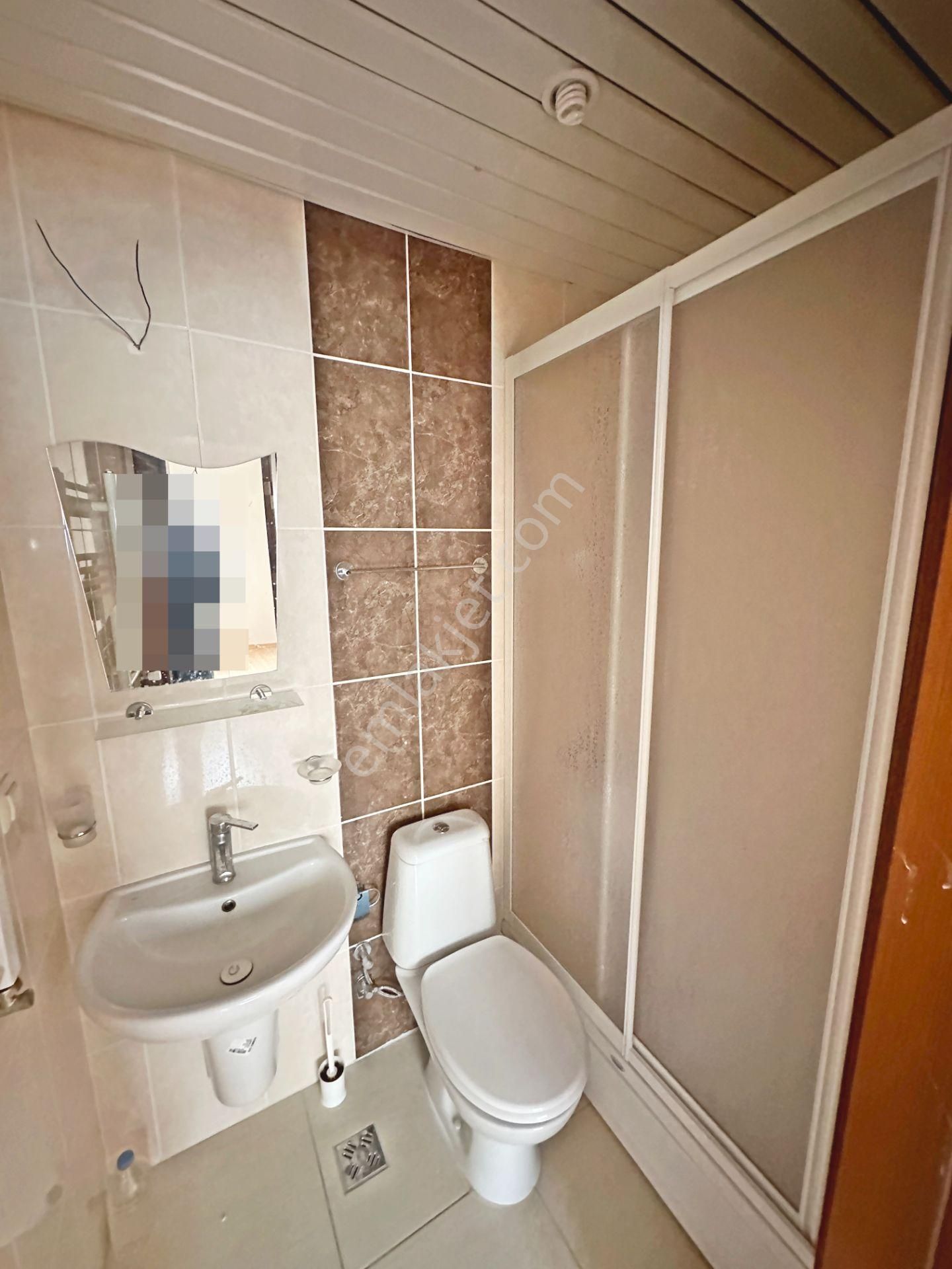 Göknar Sitesinde Manzaralı Ebeveyn Banyolu Asansörlü 3+1 Satılık Daire - Görsel 24