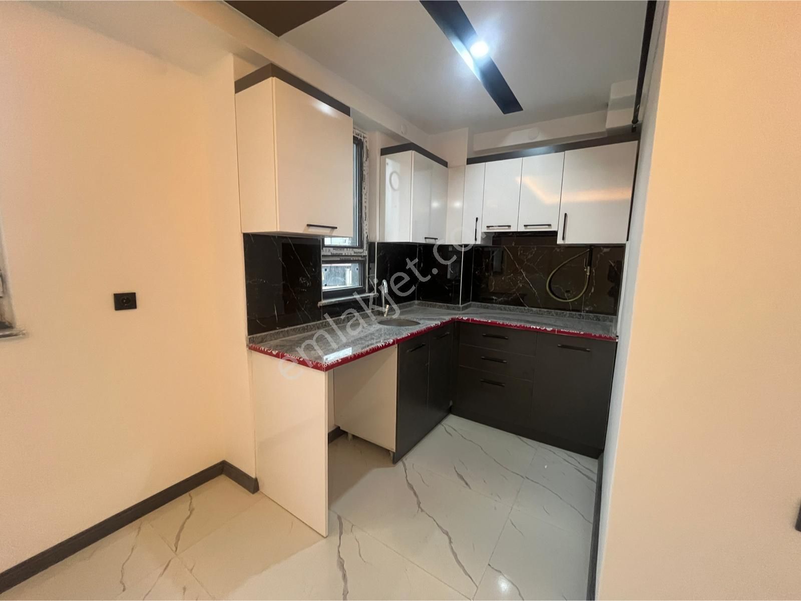 Öztel'den 71 Evler Mahallesinde Sıfır İskanlı 1+1 Daireler - Görsel 4