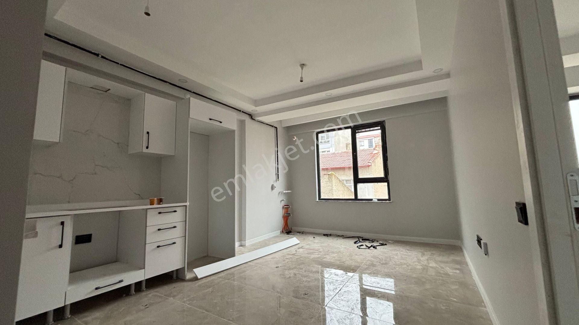 !! Recep Ümit'ten Şirintepe Mahallesinde Muzaffer Çil Anadolu Lisesi Yakını 1+1 Fırsat Daire !! Fç