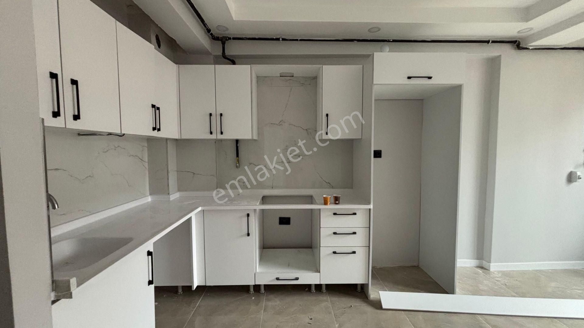 !! Recep Ümit'ten Şirintepe Mahallesinde Muzaffer Çil Anadolu Lisesi Yakını 1+1 Fırsat Daire !! Fç - Görsel 4