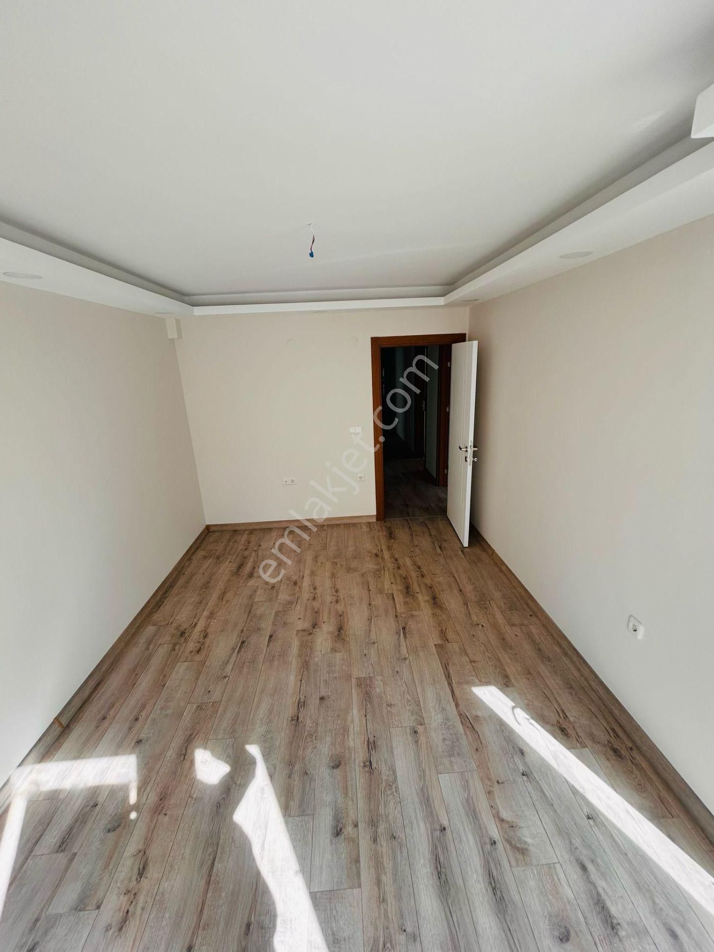 Çorlu'nun Nezih Kesmi Hürriyet'te 3+1 Ara Kat Kat Ve Cephe Seçenekli Fırsat Daireler - Görsel 4