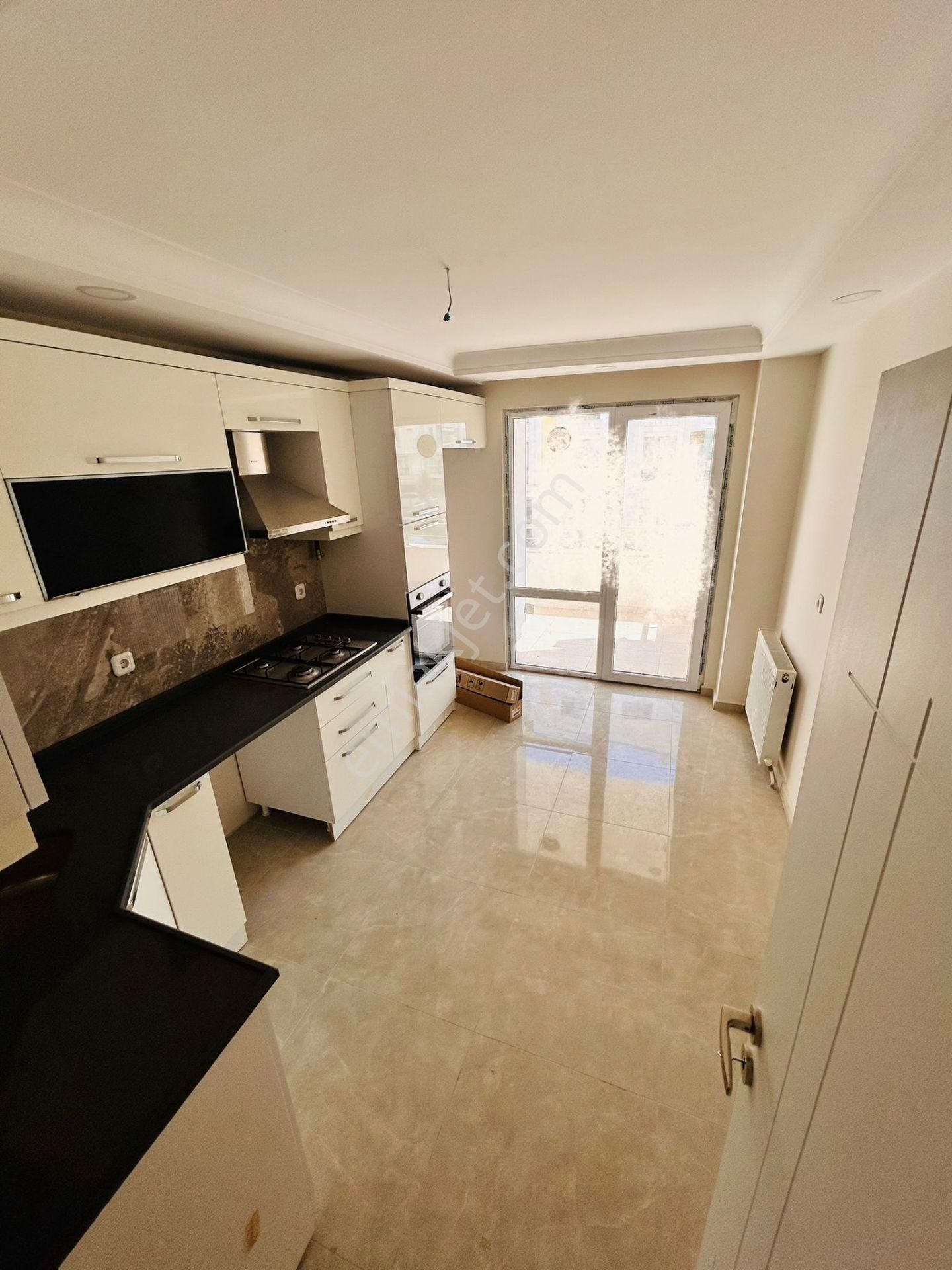 Çorlu'nun Nezih Kesmi Hürriyet'te 3+1 Ara Kat Kat Ve Cephe Seçenekli Fırsat Daireler - Görsel 12