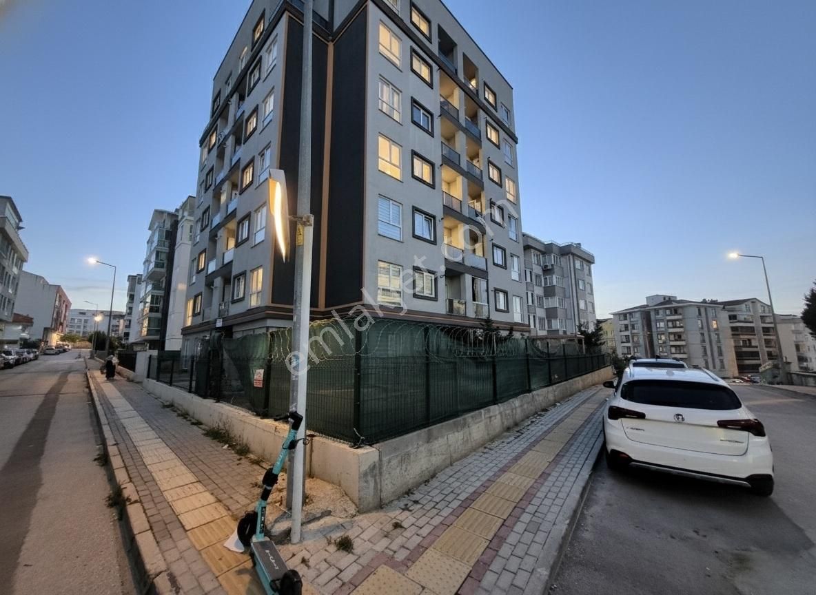 Görükle Merkezde Kiralık 2+1 Daire - Görsel 14