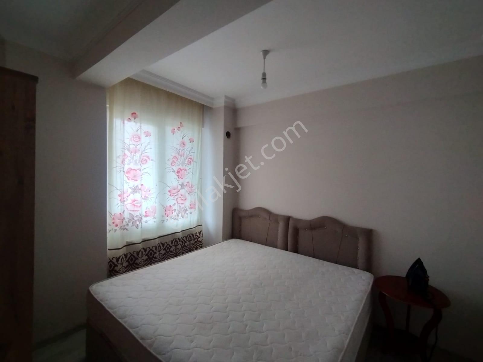 Salihli Berkay Emlaktan Merkezde Eşyalı Kiralık 1+1 Doğalgaz Isıtmalı Daire - Görsel 12