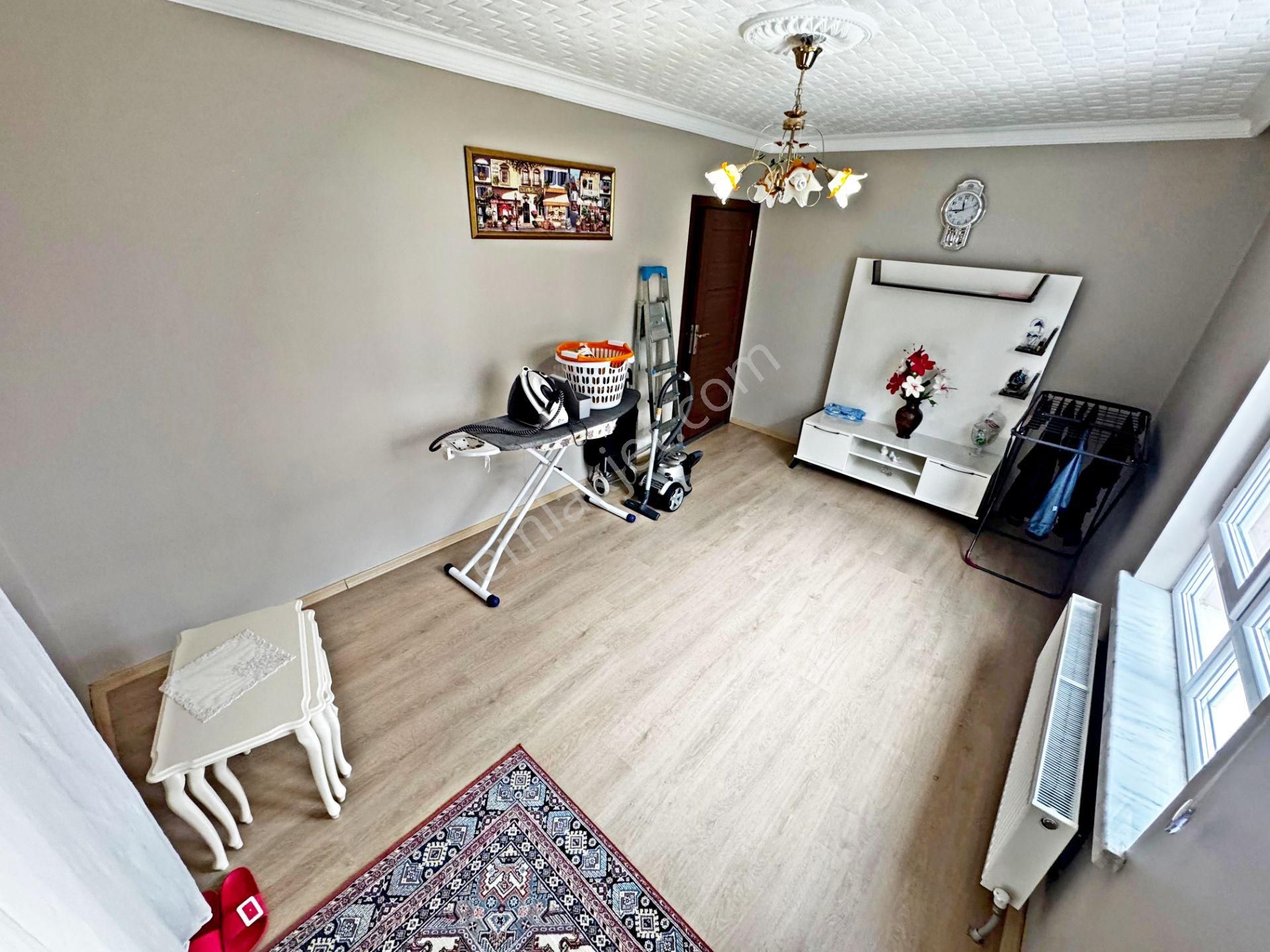 Veranka'dan Yayla Mahallesinde 3 Balkonlu Kat Konumunda Satılık 3+1 Daire - Görsel 24