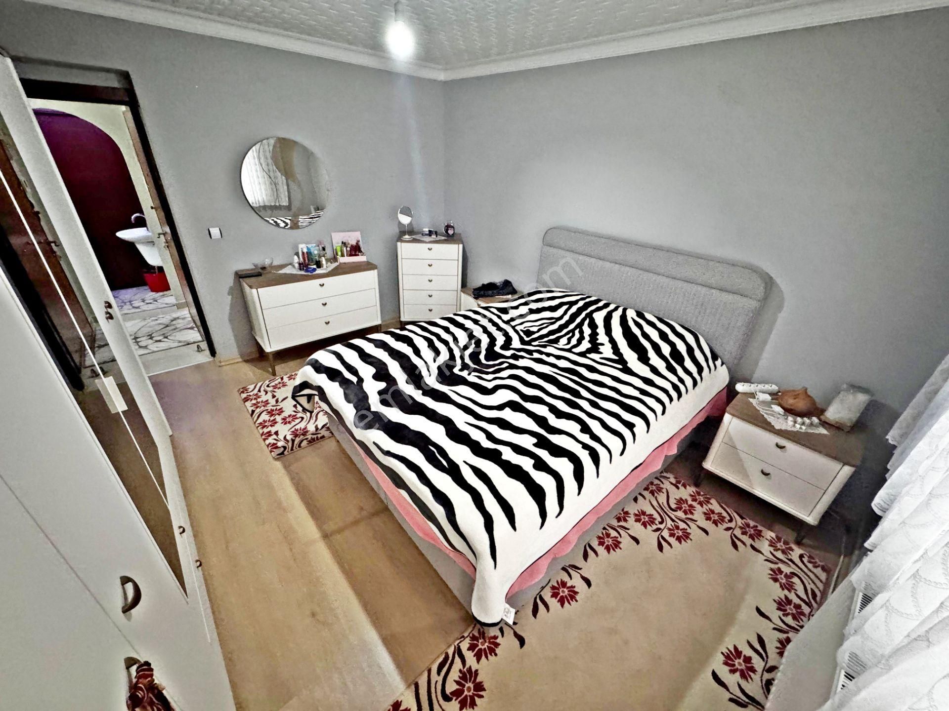 Veranka'dan Yayla Mahallesinde 3 Balkonlu Kat Konumunda Satılık 3+1 Daire - Görsel 18