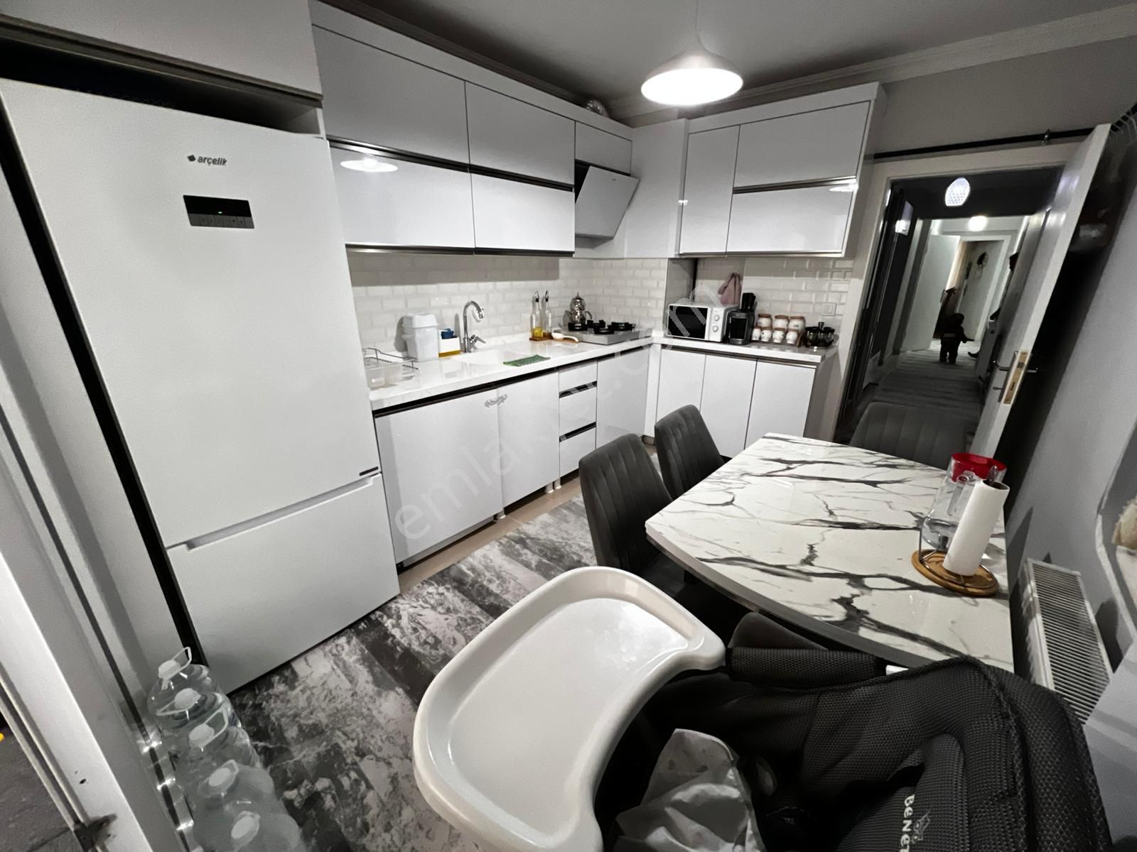 Hayal^den Andiçen Mh 3+1 Bağımsız Ara Katta Çift Balkonlu Full Yapılı 10 Yıllık Daire!!