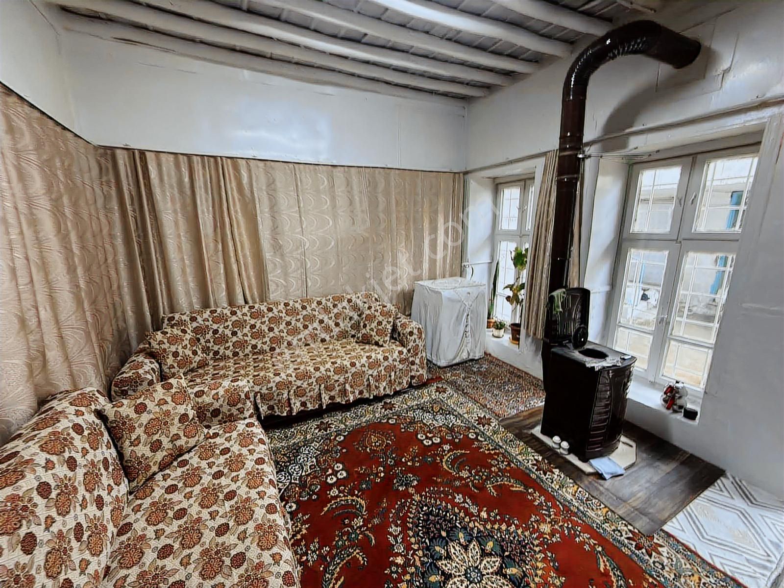 Türktepe'de Satılık Mustakil Ev 2 Katlı Muhteşem Manzaralı - Görsel 9