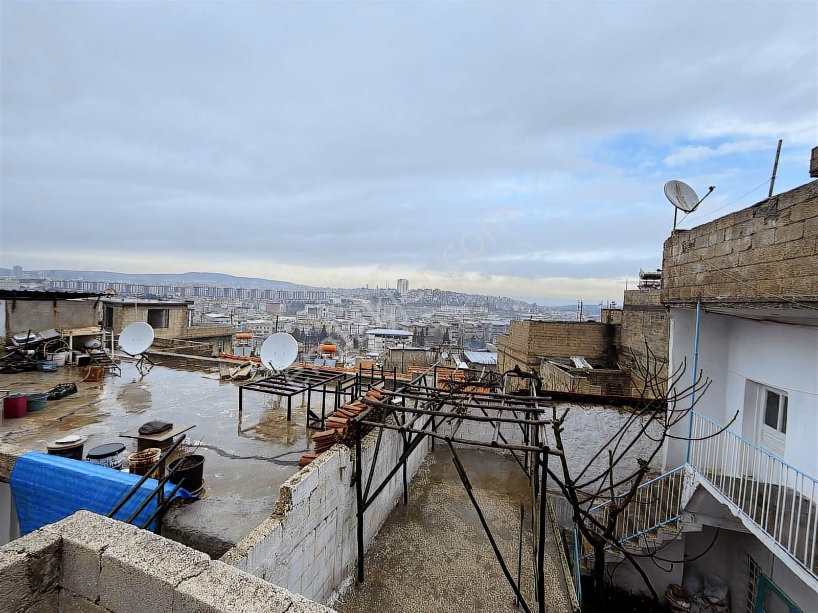 Türktepe'de Satılık Mustakil Ev 2 Katlı Muhteşem Manzaralı - Görsel 3