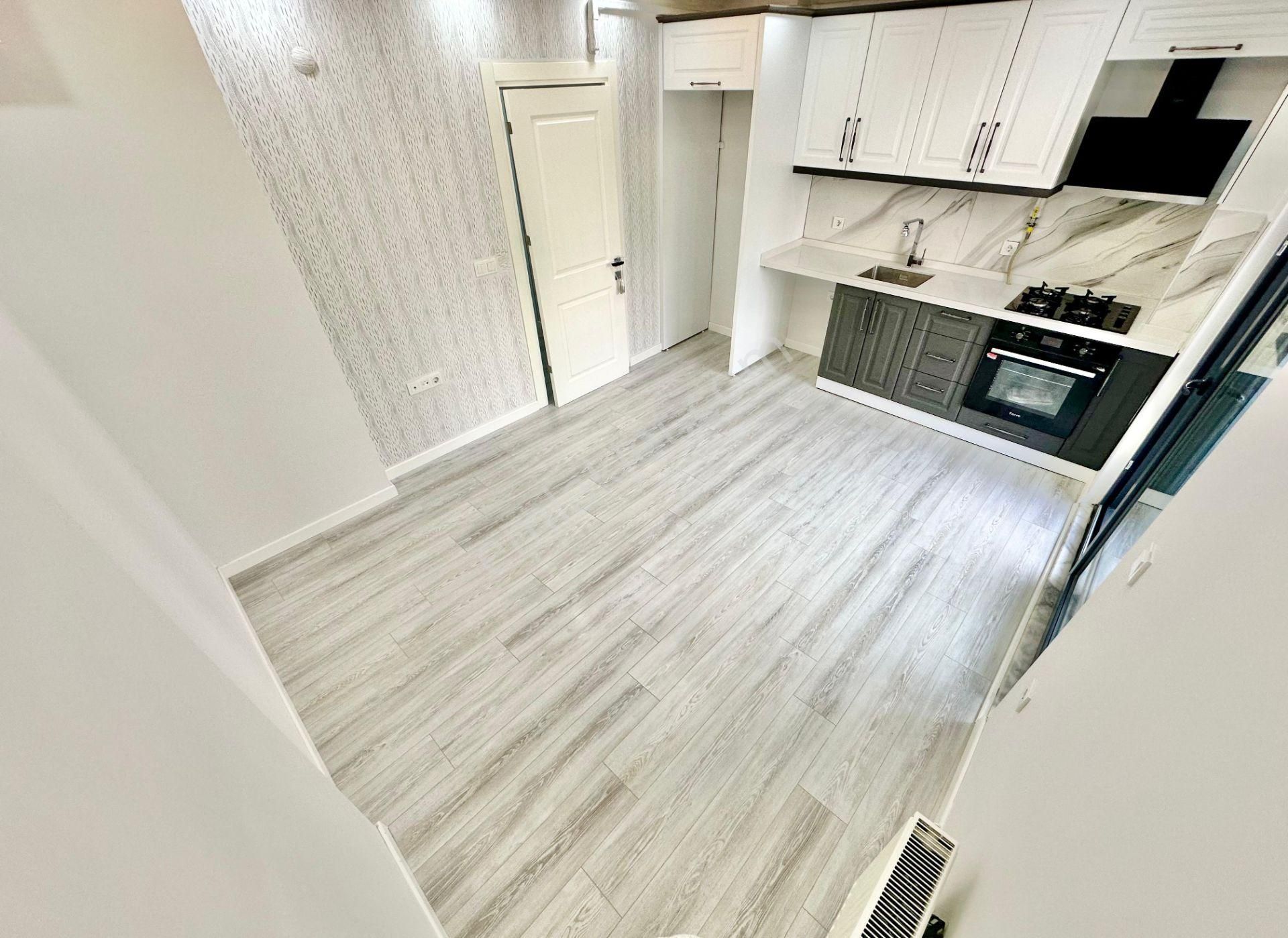 ꧁ay Emlaktan꧂akçay'da Devasaa Balkonlu Ön Cephe Kapalı Otoparklı Müstakil Tadında Satılık 2+1 Daire - Görsel 7