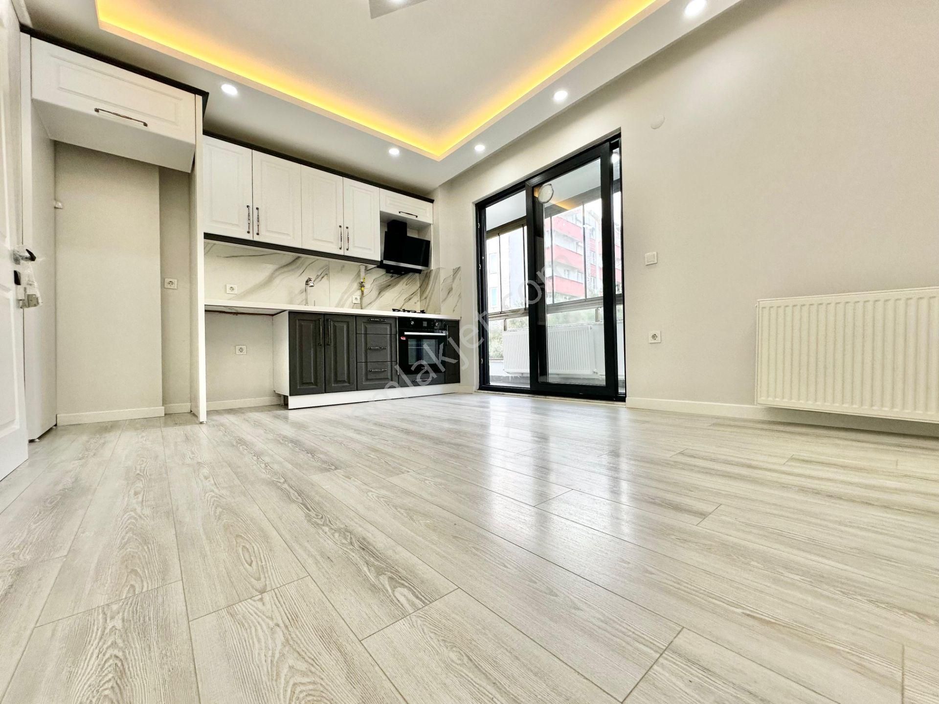 ꧁ay Emlaktan꧂akçay'da Devasaa Balkonlu Ön Cephe Kapalı Otoparklı Müstakil Tadında Satılık 2+1 Daire - Görsel 6