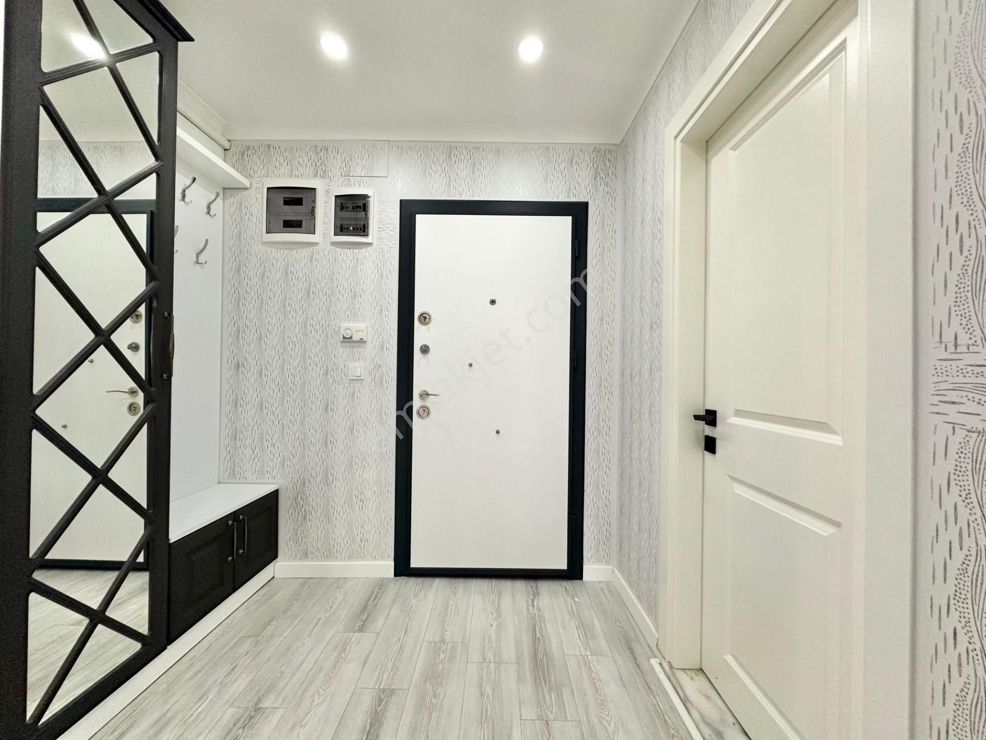 ꧁ay Emlaktan꧂akçay'da Devasaa Balkonlu Ön Cephe Kapalı Otoparklı Müstakil Tadında Satılık 2+1 Daire - Görsel 28