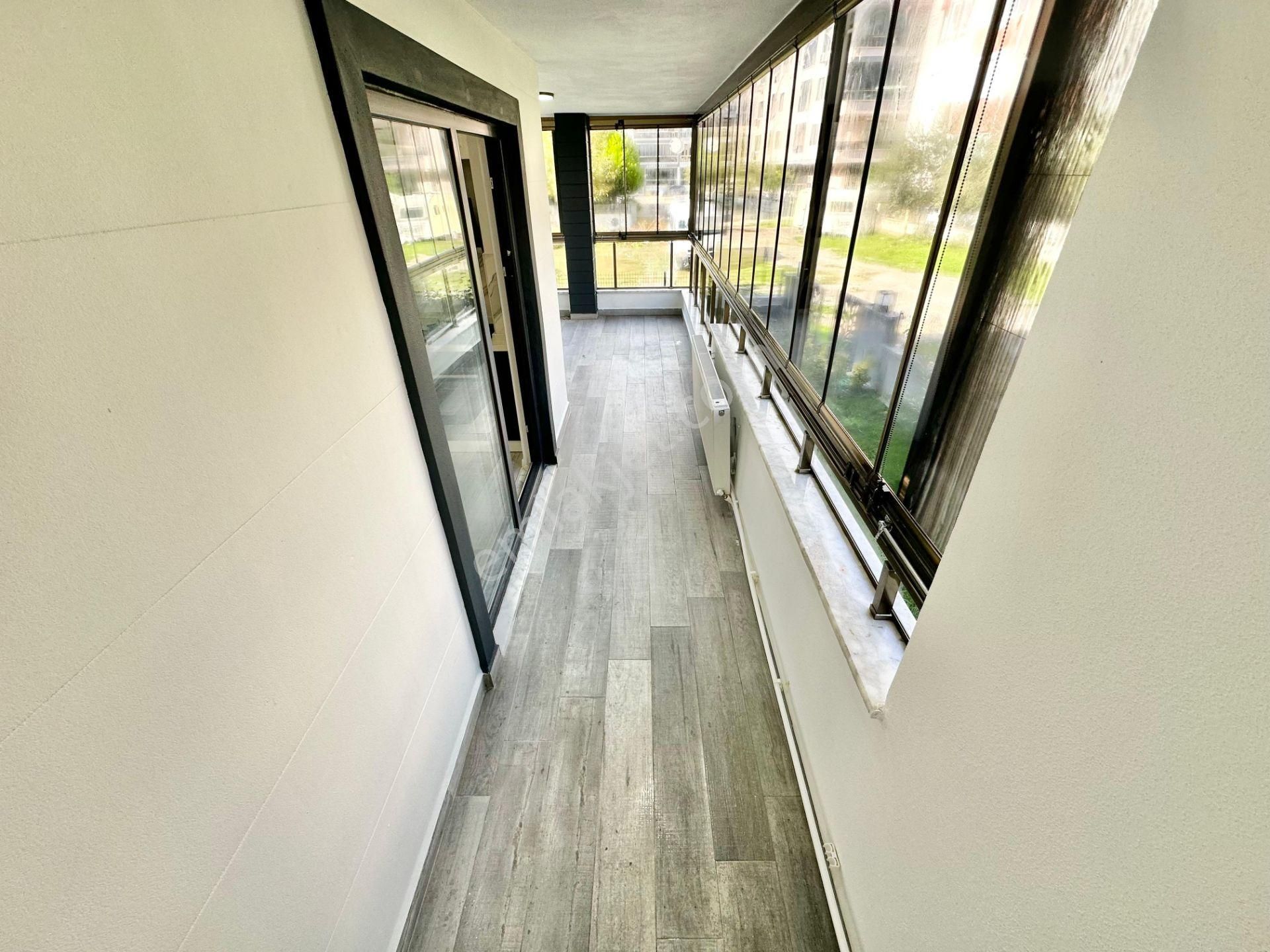 ꧁ay Emlaktan꧂akçay'da Devasaa Balkonlu Ön Cephe Kapalı Otoparklı Müstakil Tadında Satılık 2+1 Daire - Görsel 10