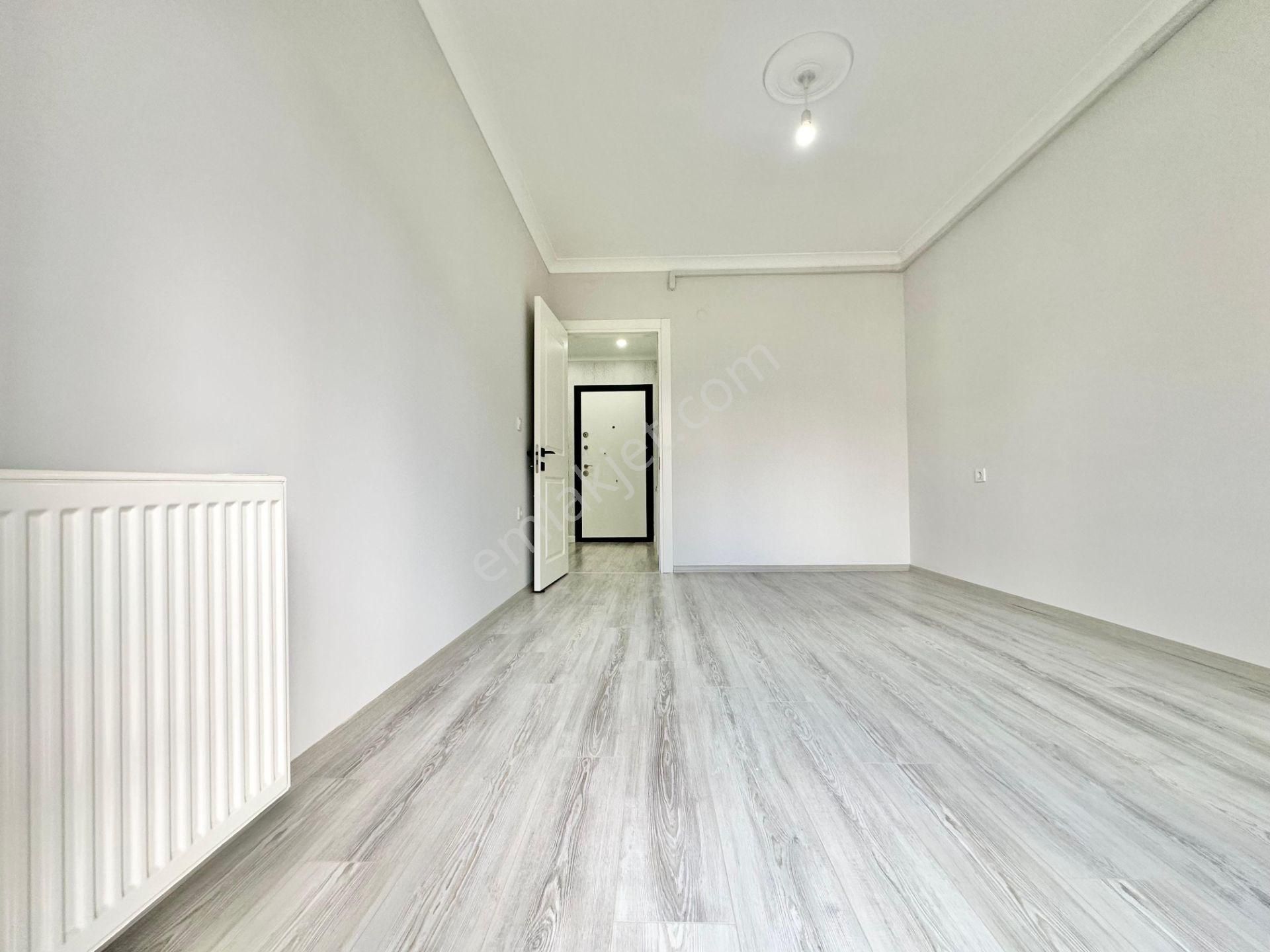 ꧁ay Emlaktan꧂akçay'da Devasaa Balkonlu Ön Cephe Kapalı Otoparklı Müstakil Tadında Satılık 2+1 Daire - Görsel 18