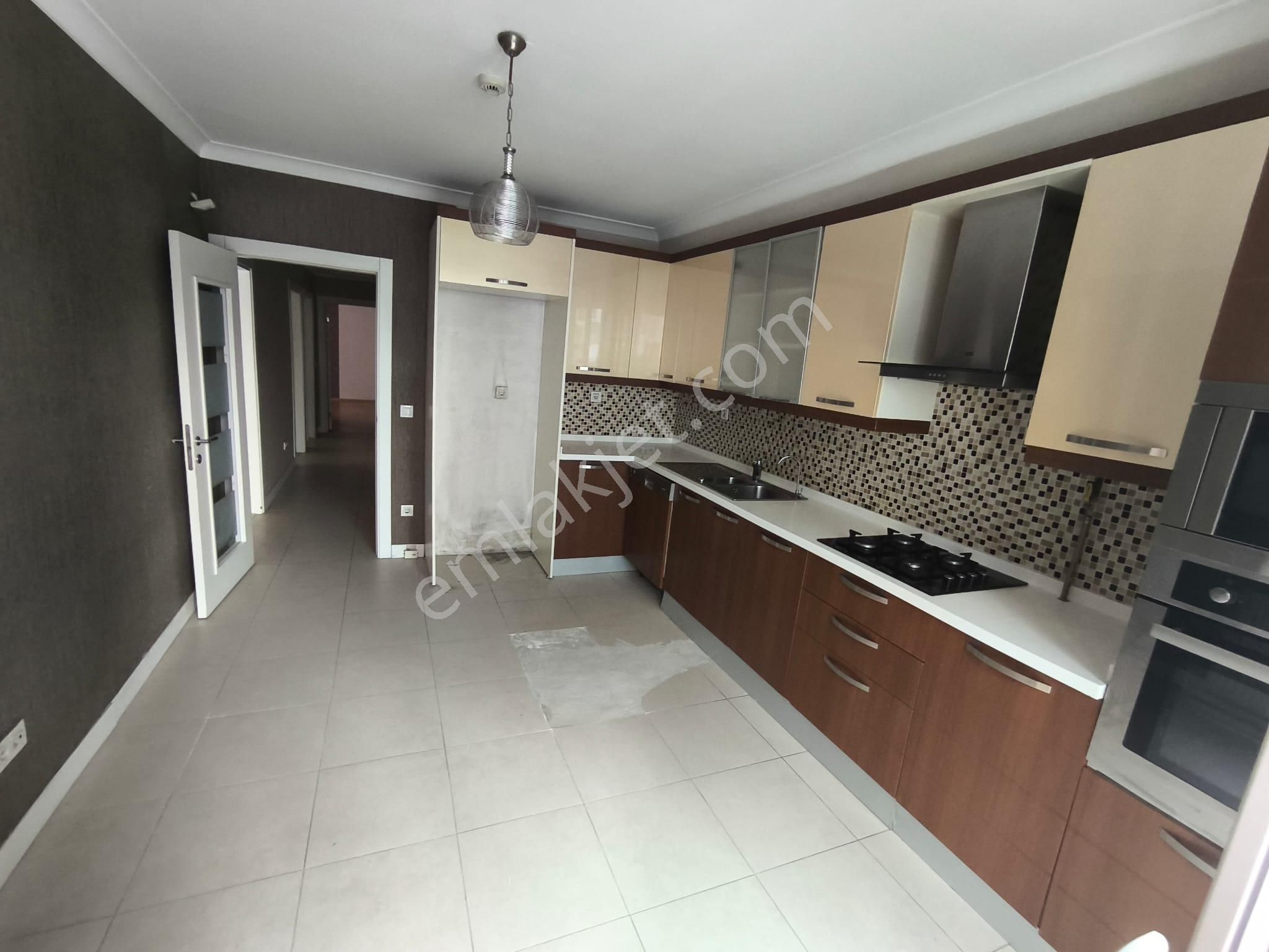 Esenyurt Mevlana Mah Lotus Akıllı Evleri 170m2 3+1 Satılık Daire - Görsel 15