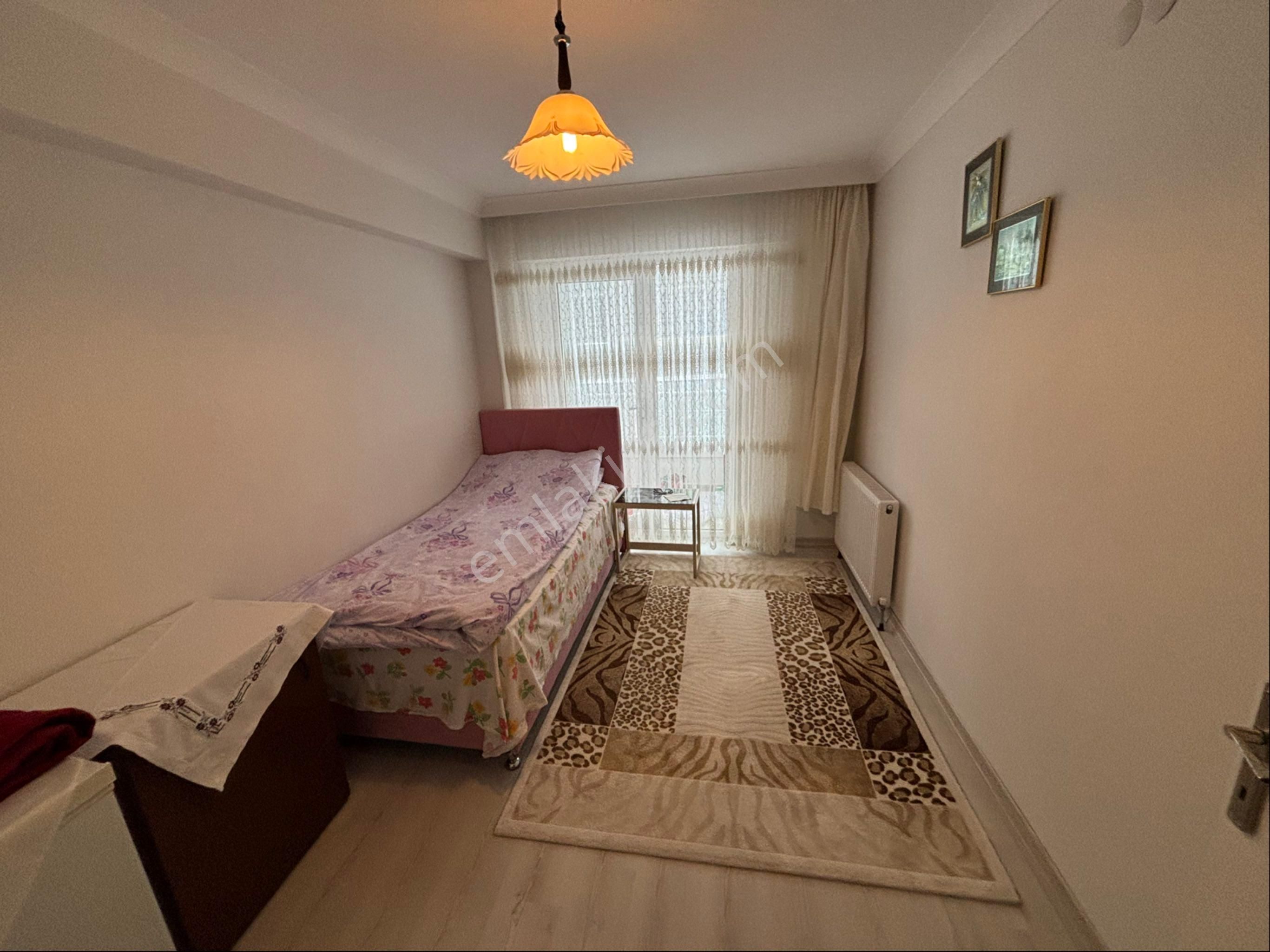 Öz Eda Emlaktan Bağlum Karakayada Açil Satılık Full Yapılı Daire - Görsel 18