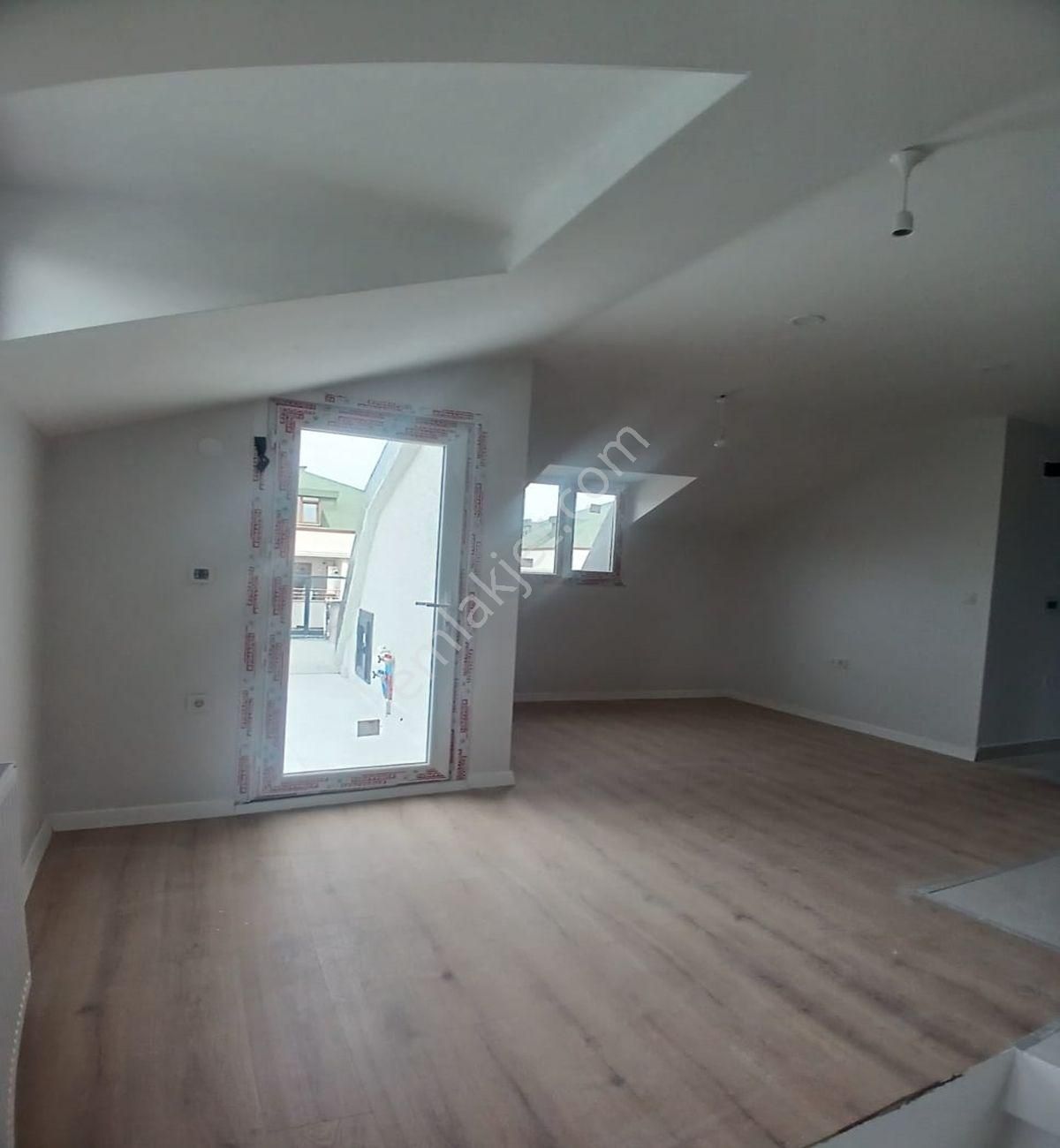 Müslüm Emlaktan 3+2 170m2 Dublex - Görsel 10