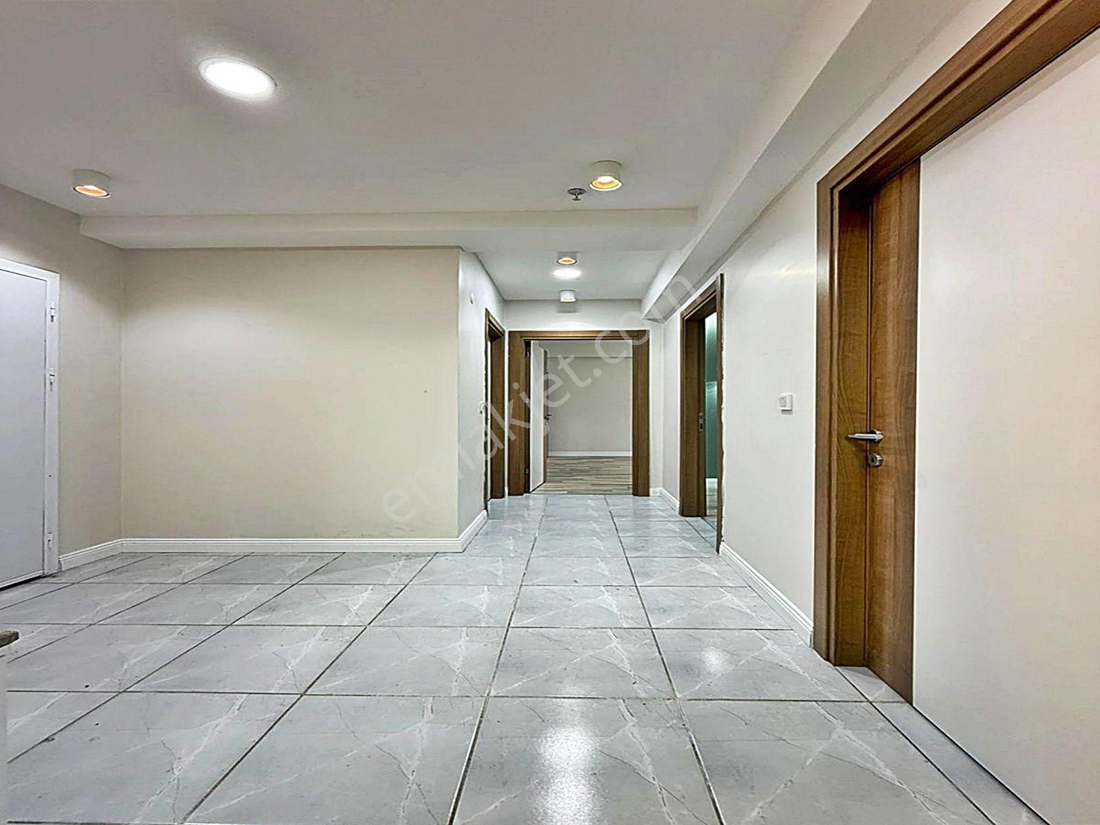 Merkezi Konumda Metrobüse Yakın Site İçinde 2+1 Lüks Daire !!! - Görsel 19