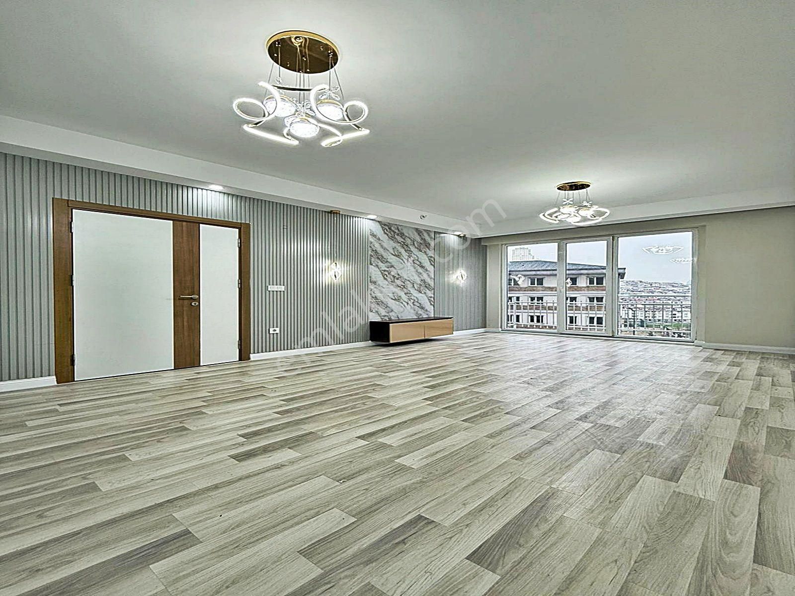 Merkezi Konumda Metrobüse Yakın Site İçinde 2+1 Lüks Daire !!! - Görsel 2