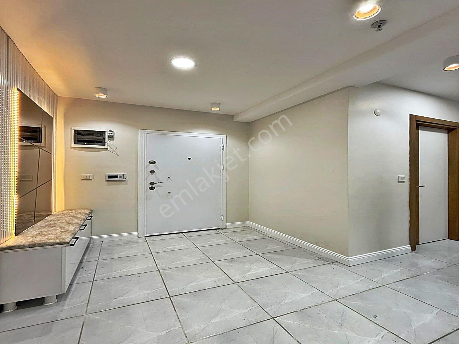 Merkezi Konumda Metrobüse Yakın Site İçinde 2+1 Lüks Daire !!! - Görsel 18