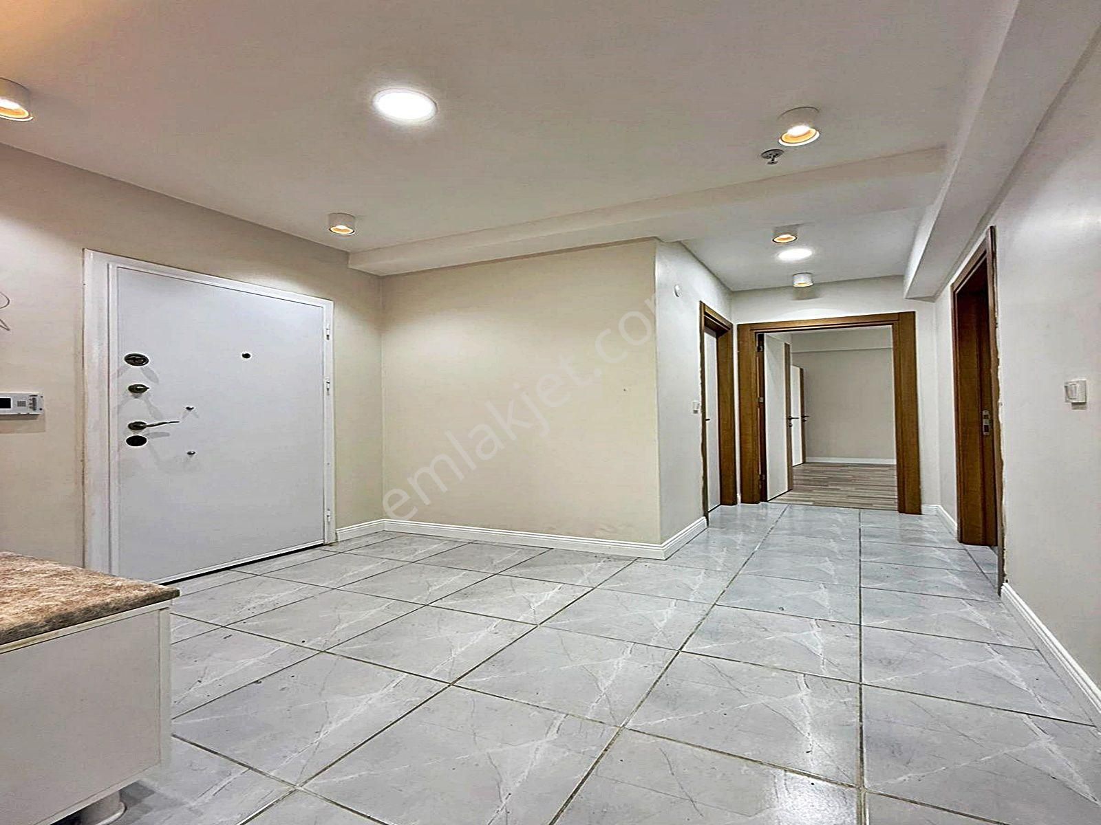 Merkezi Konumda Metrobüse Yakın Site İçinde 2+1 Lüks Daire !!! - Görsel 21