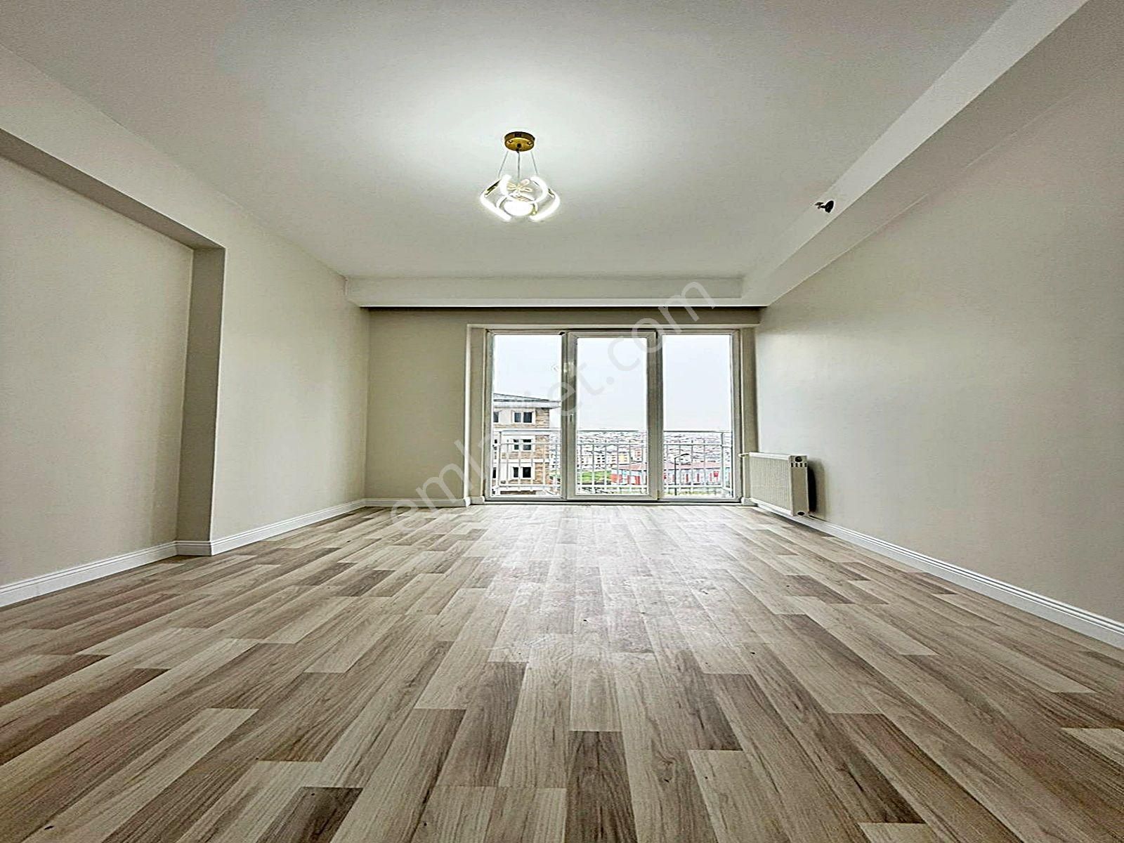 Merkezi Konumda Metrobüse Yakın Site İçinde 2+1 Lüks Daire !!! - Görsel 12