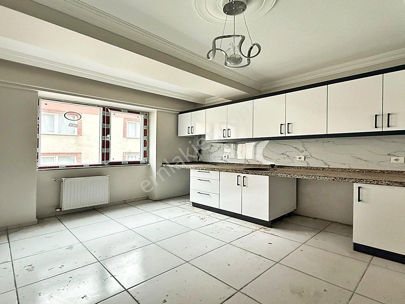 Esenyurt Meydana Yakın Sıfır Binada 2+1 Acil Satılık Arakat Daire !!! - Görsel 5