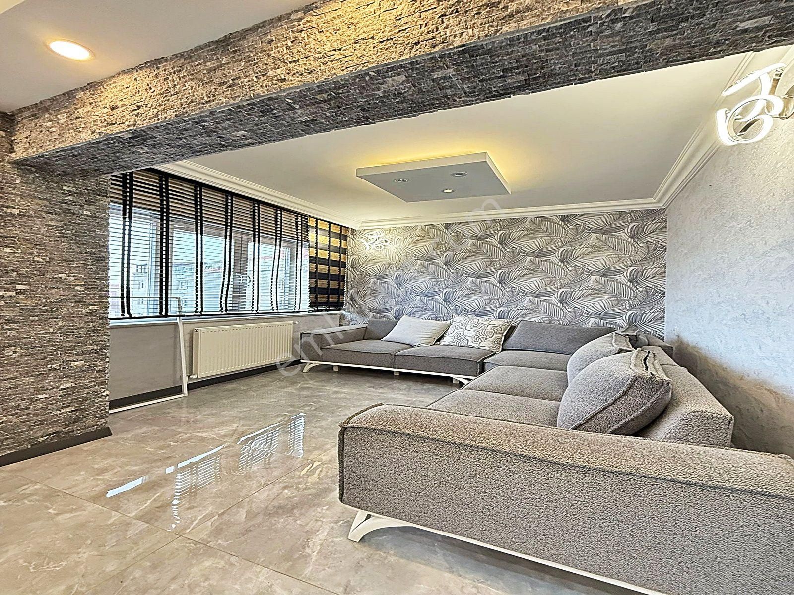 Beylikdüzünde Site İçinde Ultra Lüks Yapımlı 3+1 Satılık Daire !!! - Görsel 6