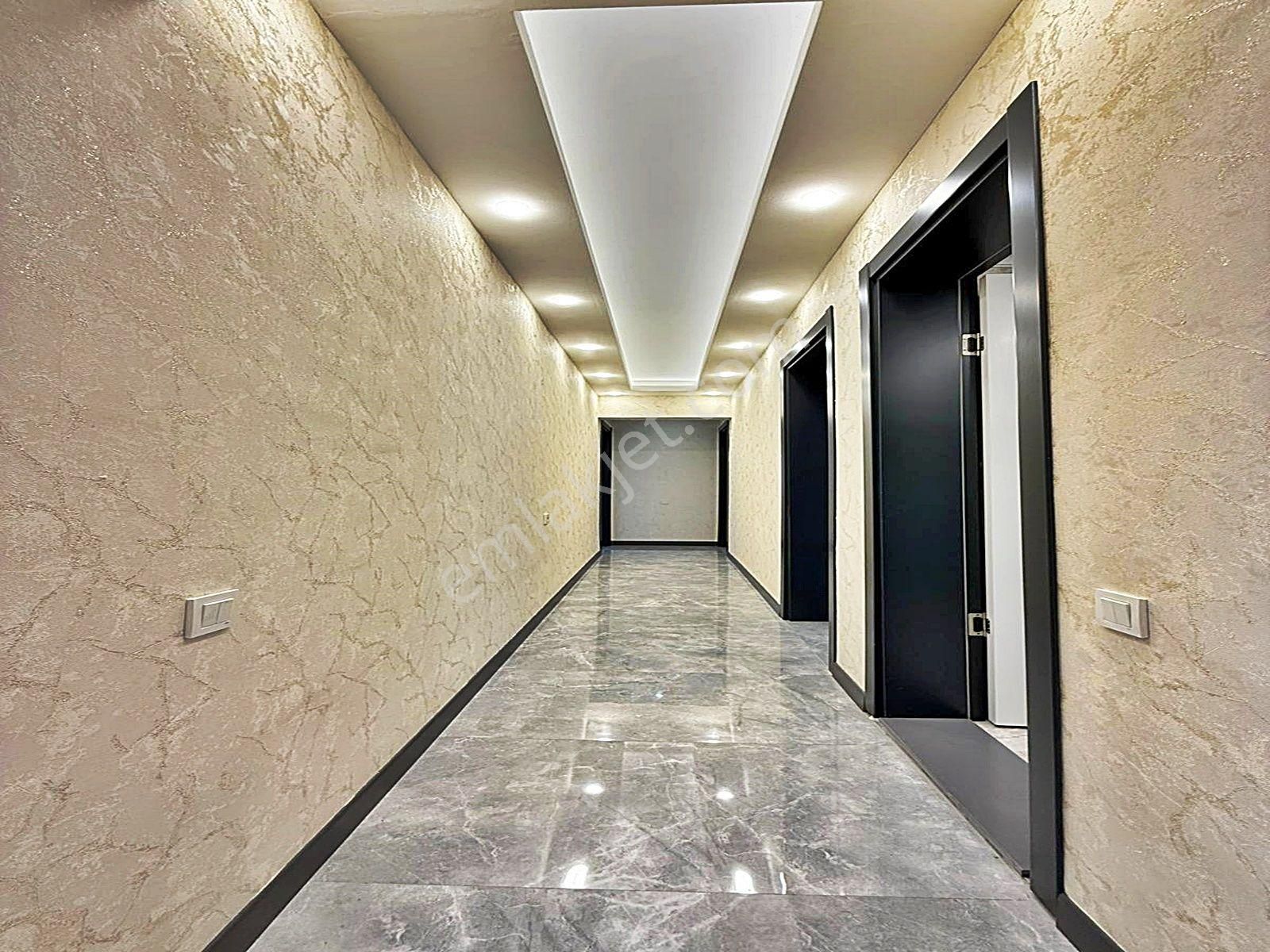 Beylikdüzünde Site İçinde Ultra Lüks Yapımlı 3+1 Satılık Daire !!! - Görsel 20