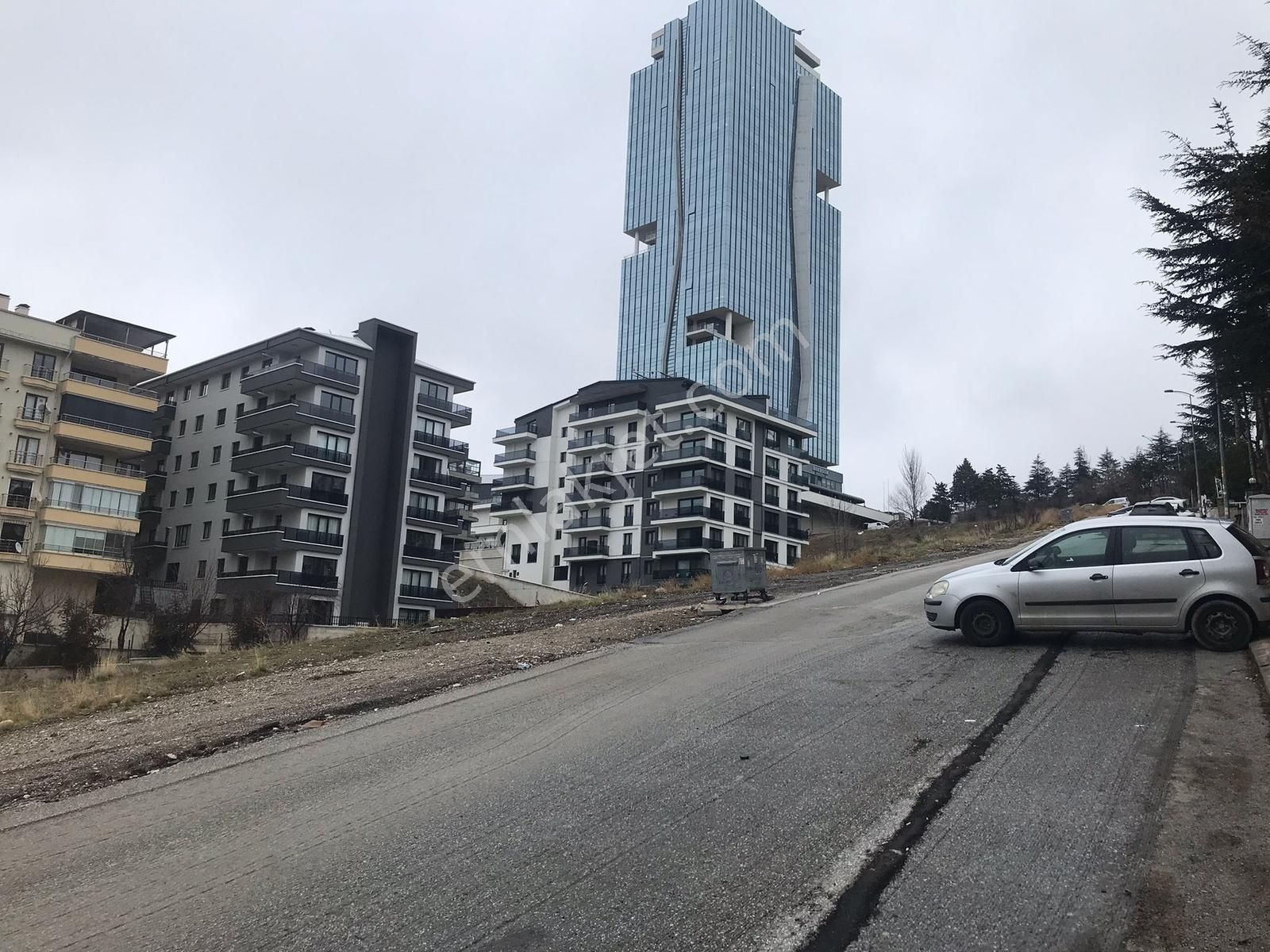 Çankaya Yıldız Kule Arkası Vadi Cepheli Keyifli Bahçe Katı 4+1 - Görsel 9