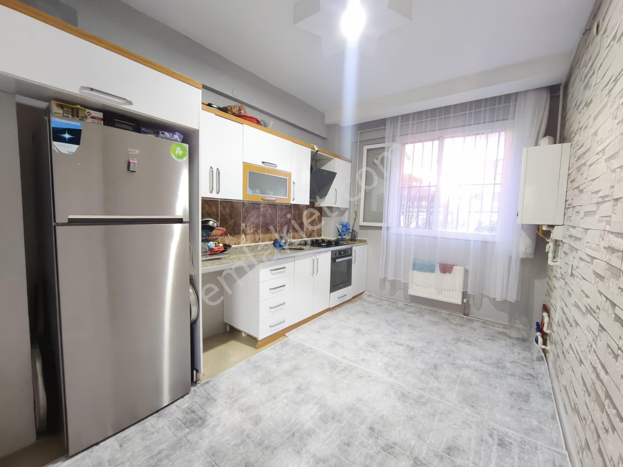 Makro Life Gayrimenkul'den Acil Satılık Ahmet Kaya Caddesinde 2+1 Yüksek Giriş Daire - Görsel 5