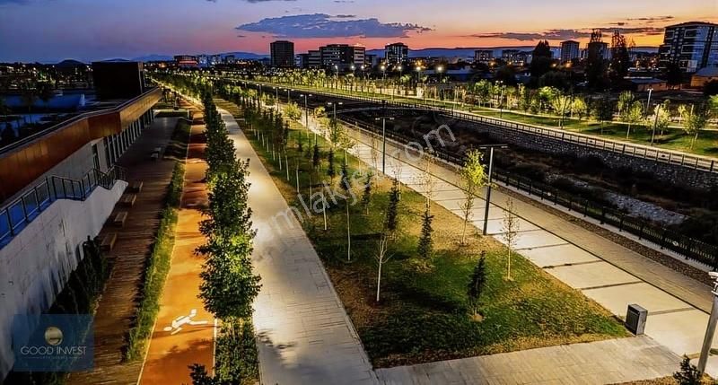 Lüks Sitede Ara Kat Satılık 2+1 Daire - Görsel 2