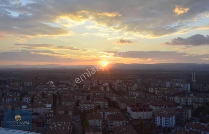 Lüks Sitede Ara Kat Satılık 2+1 Daire - Görsel 4