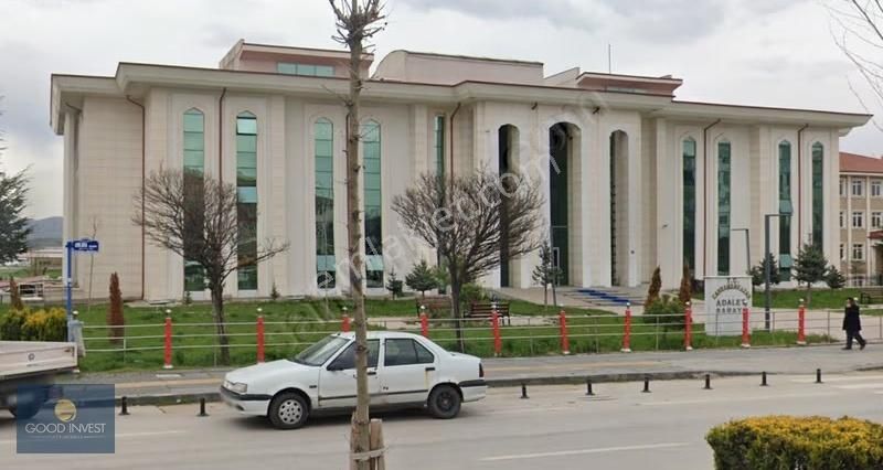 Lüks Sitede Ara Kat Satılık 2+1 Daire - Görsel 6